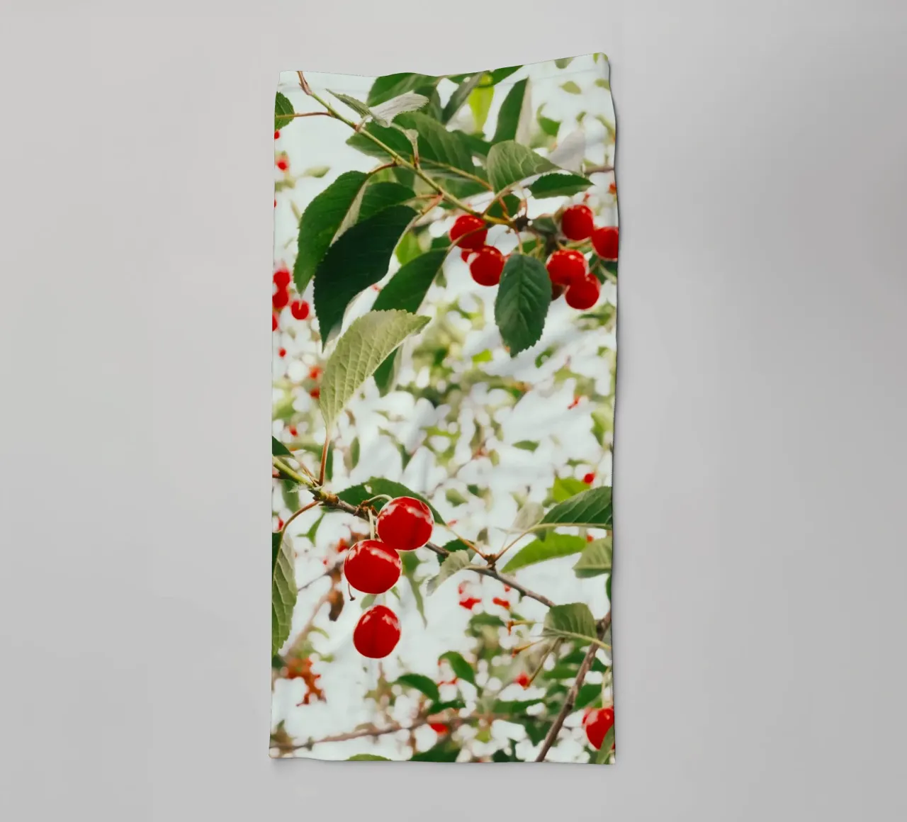 Kirschen rot Handtuch von Earthly Visions