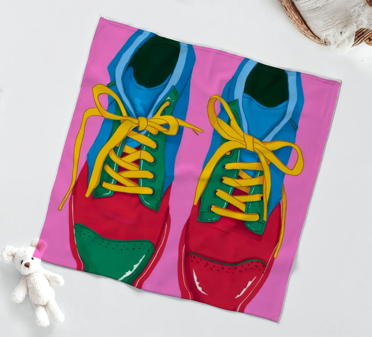 Sneaker Pop colorate coperta in pile da Peak Delusion
