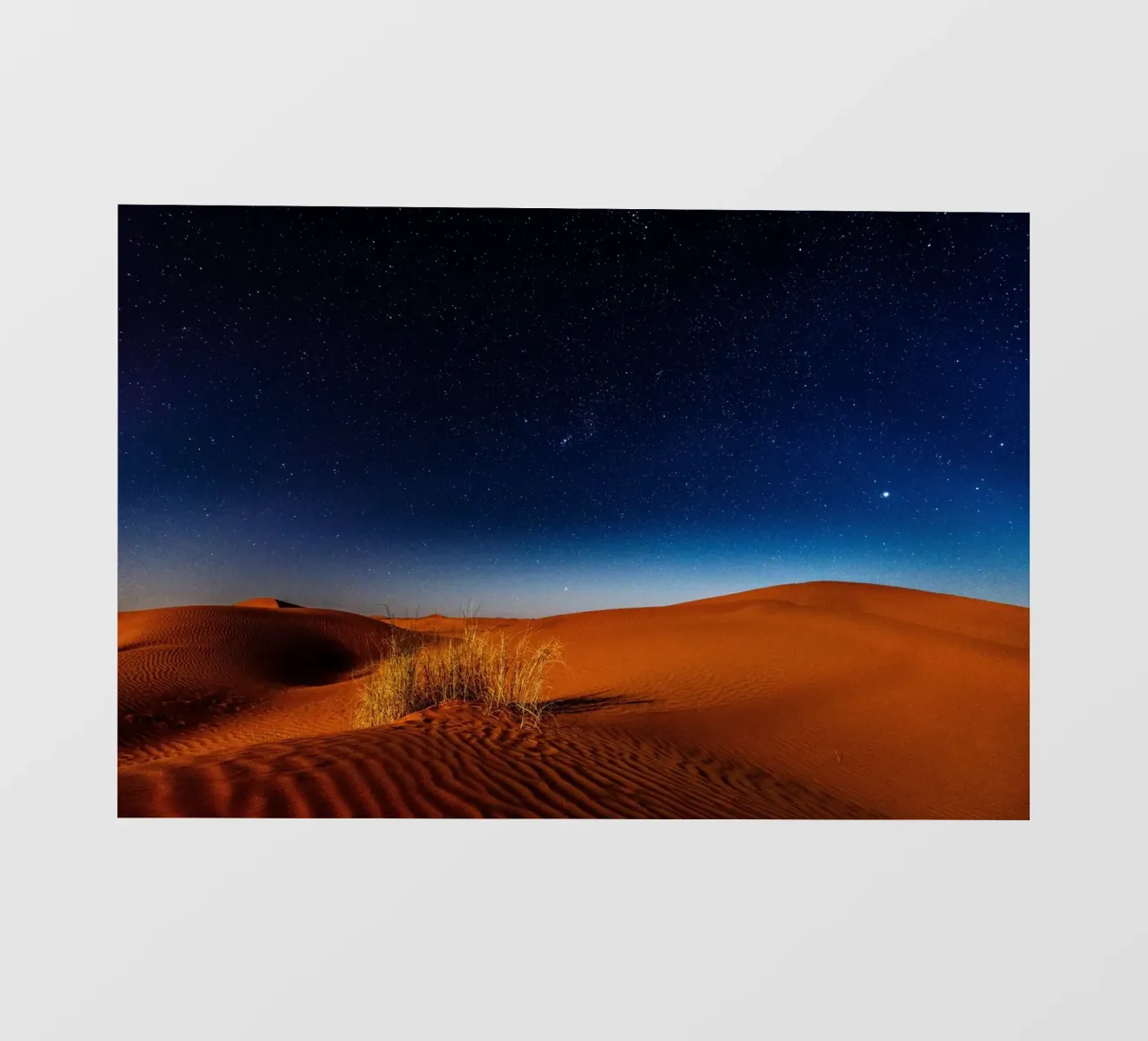 crepuscolo sulle dune di sabbia pellicola backlit da life of sands