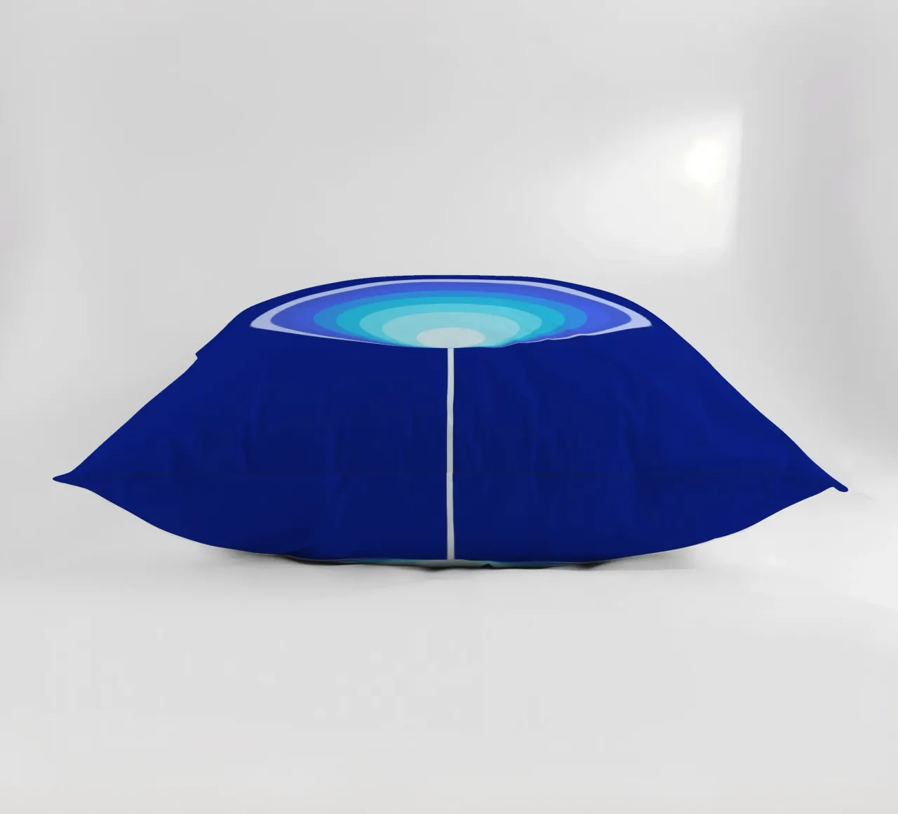 Dunkelblaue Lollipop-Blume, Geometrisches Blumendesign cuscino da Lilou Art