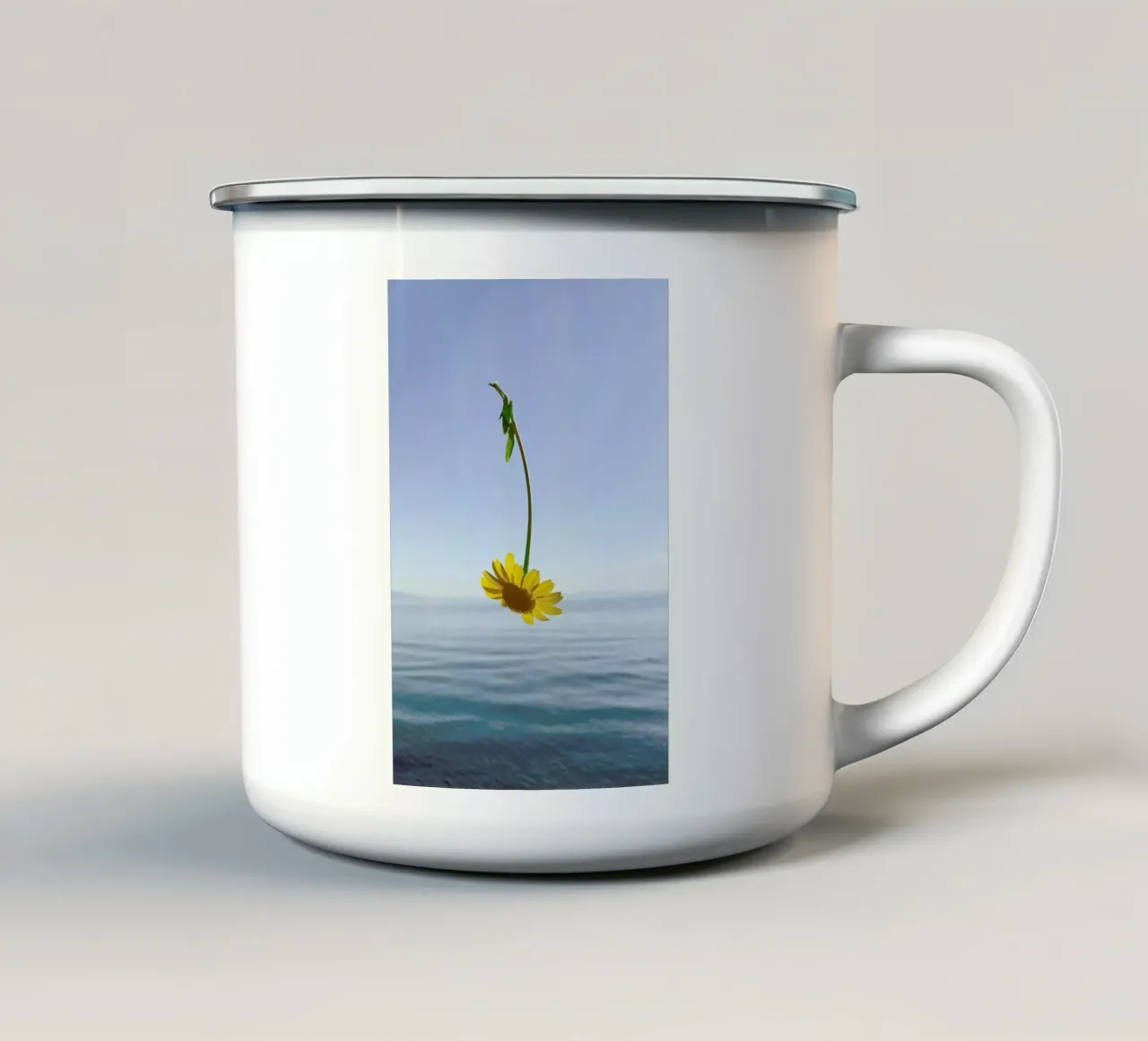 George Griefy - Yellow Pride tazza in smalto da George Griefy