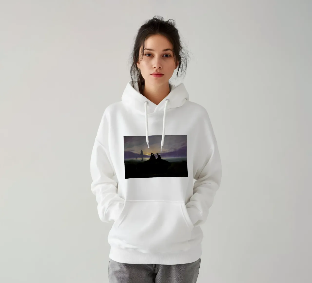 Friedrich - Moonrise by the Sea felpa con cappuccio da Vintage by JUNIQE