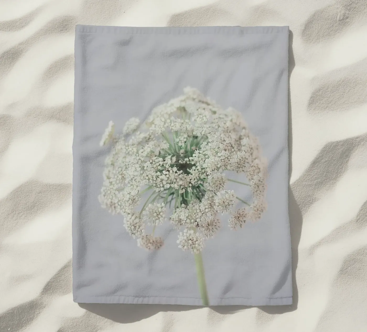 Rustig strandhanddoek van Cassia Beck Photography