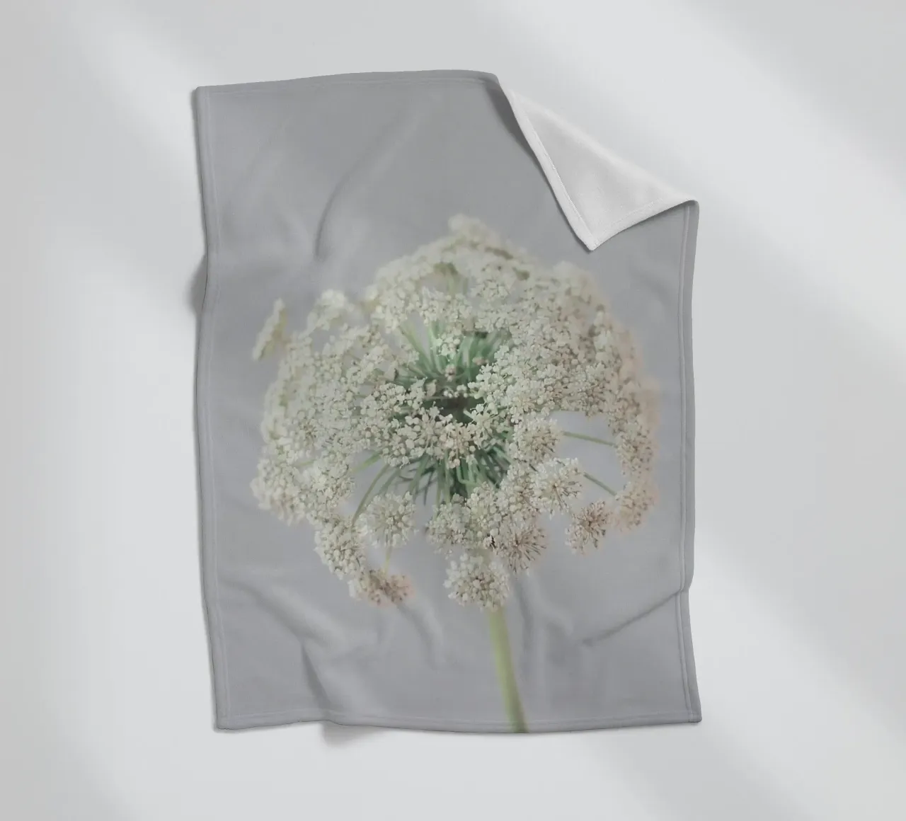 Tranquillamente coperta in pile da Cassia Beck Photography