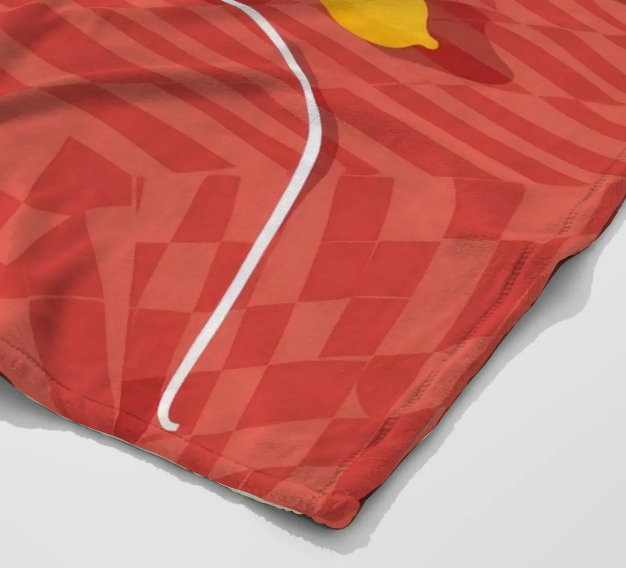 Immobilità a scacchi rossi coperta in pile da Muse Artworks