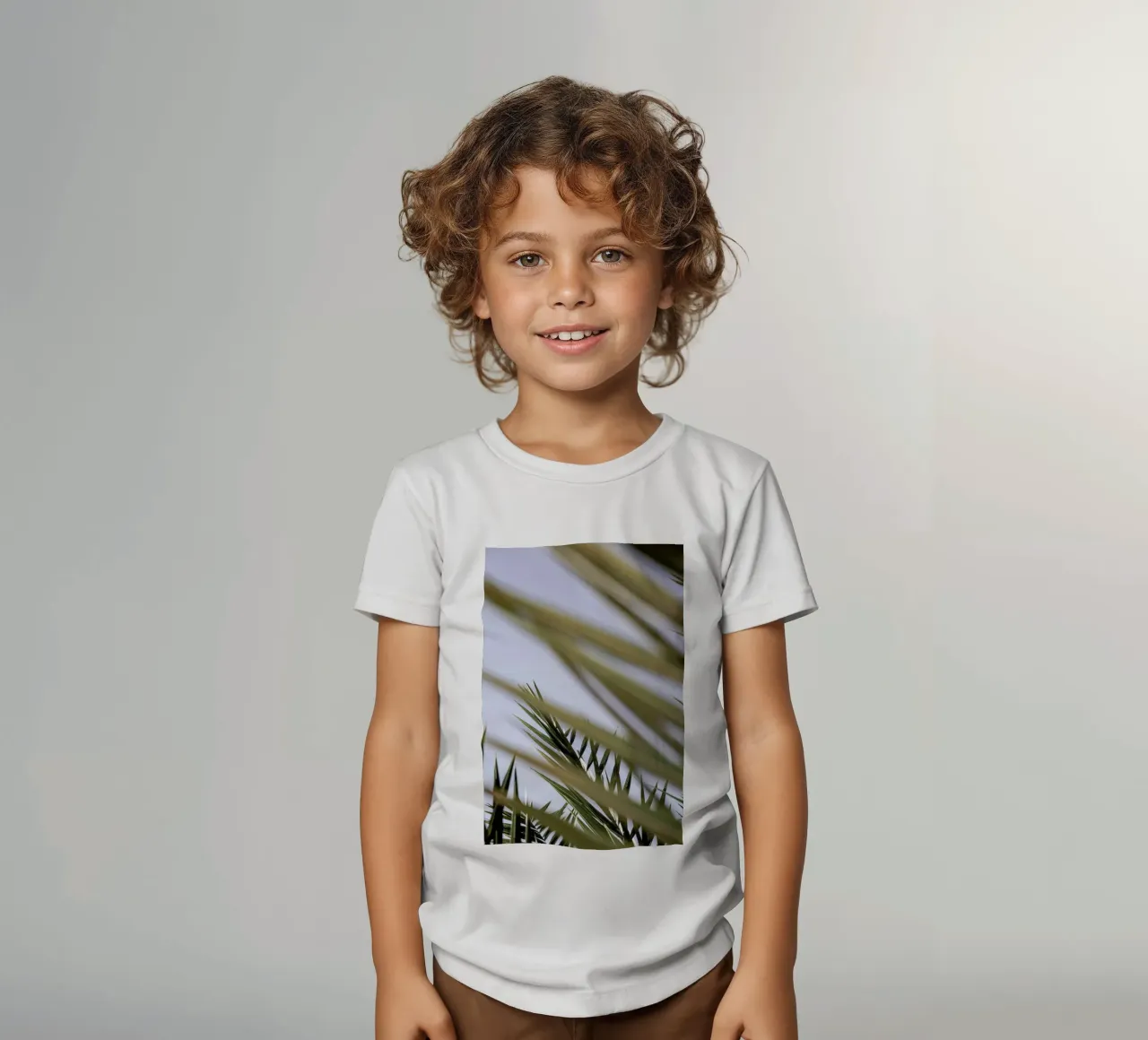 Hidden t-shirt bambini da Shot By Clint