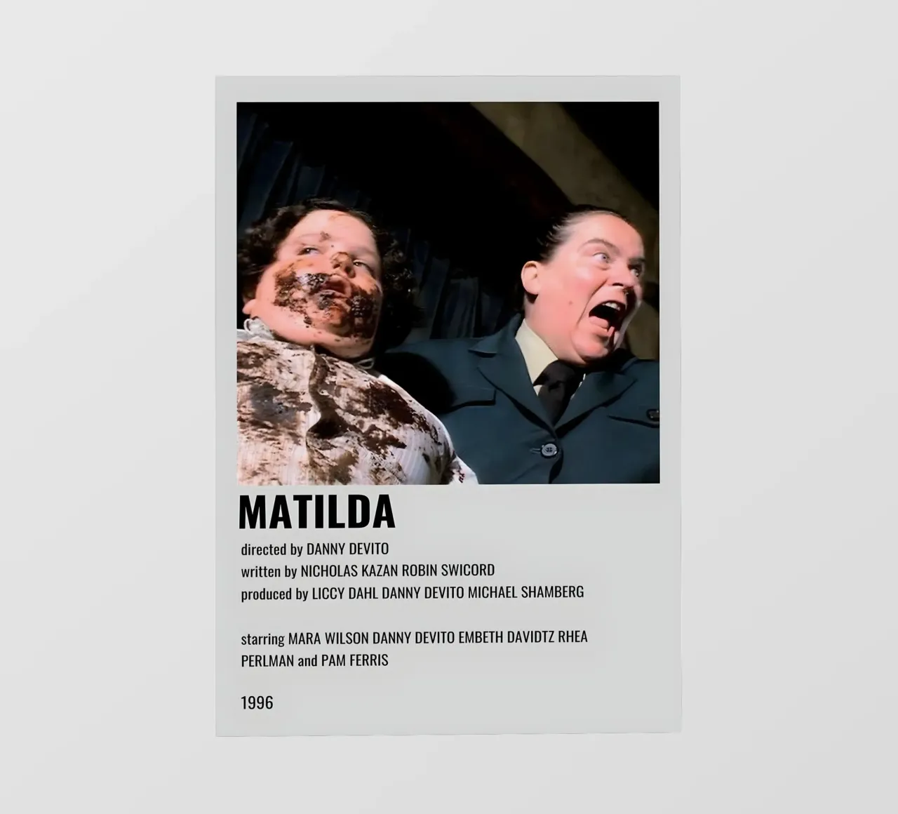 MATILDA fotobehang van MVFminimalist