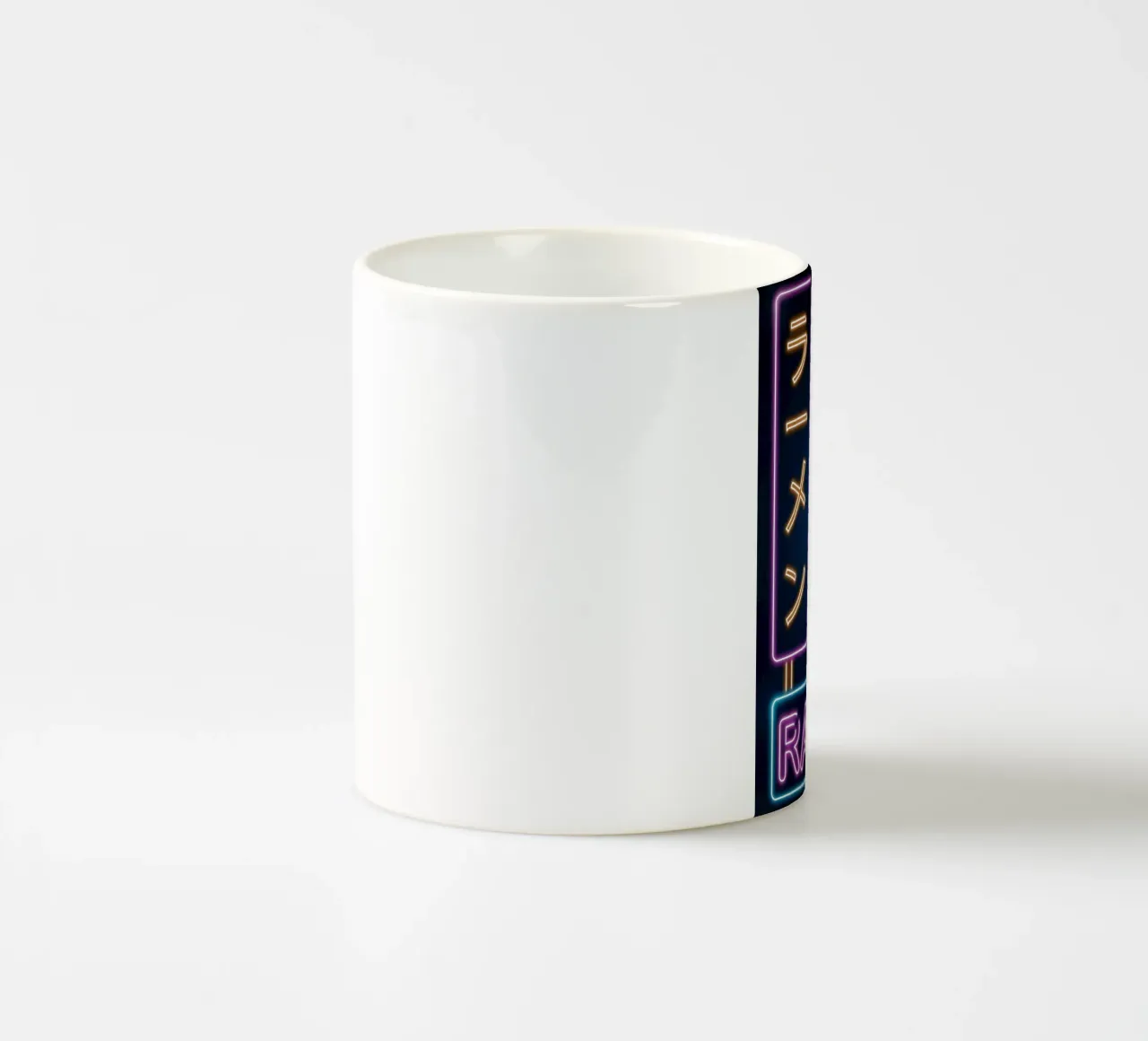 Insegna retrò del ramen tazza in ceramica da Patrick J Curtis