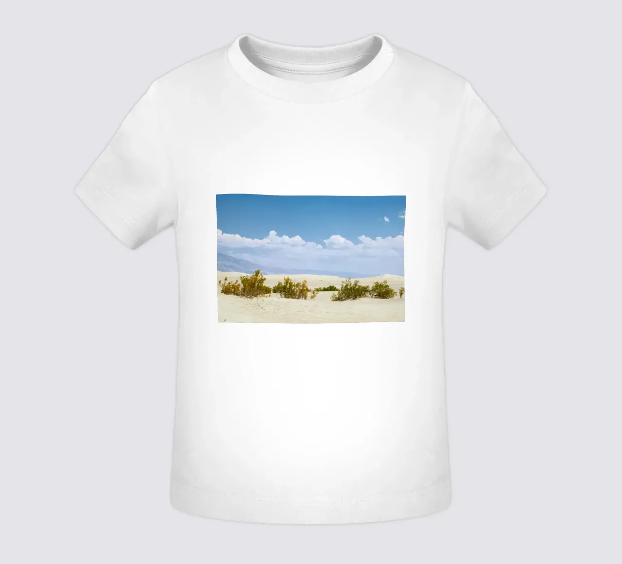 overdag in zandduinen baby t-shirt van life of sands