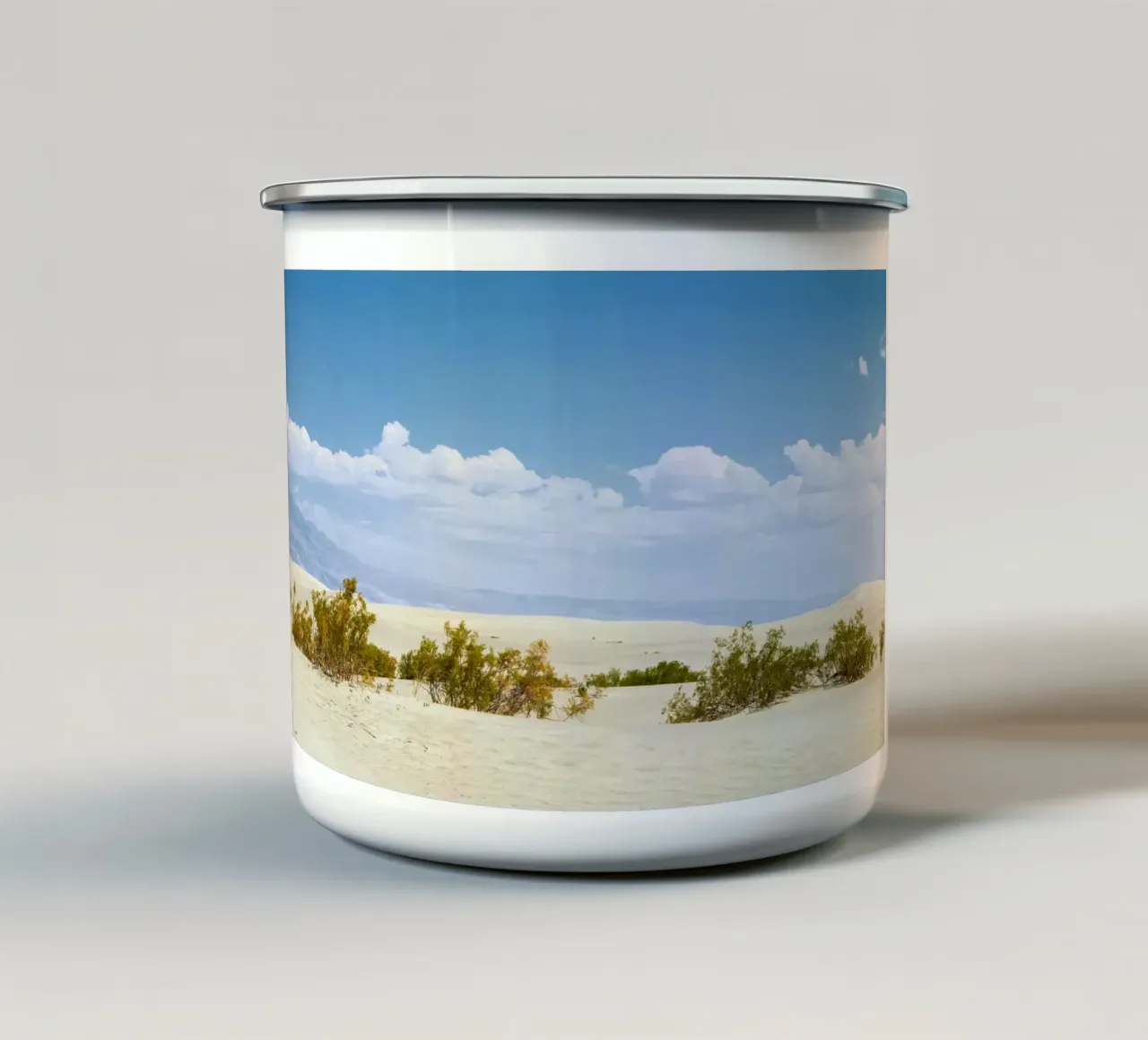 giorno tra le dune di sabbia tazza in smalto da life of sands