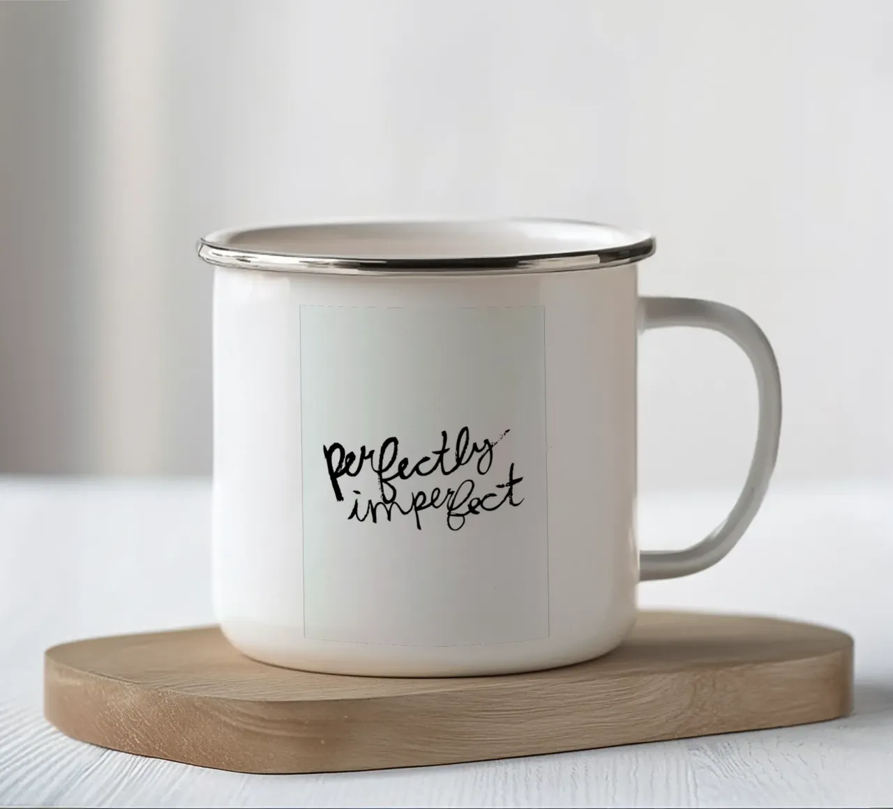 Perfectly Imperfect tazza in smalto da Dead Language