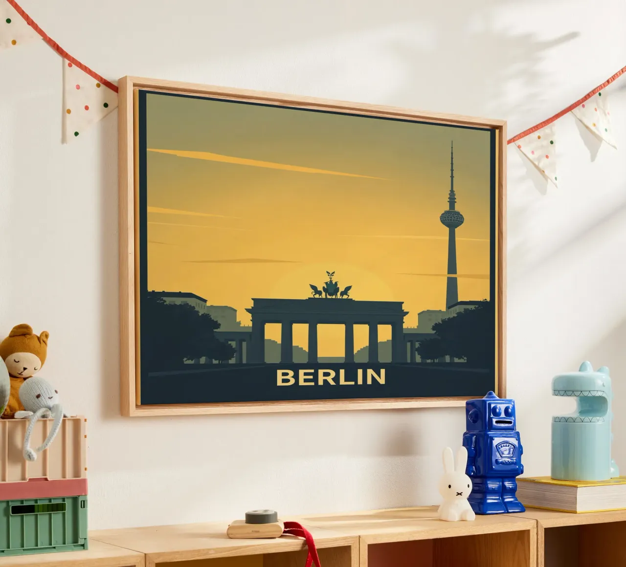Berlino calda -Vintage Travel tela con Cornice a cassetta da HicksShop