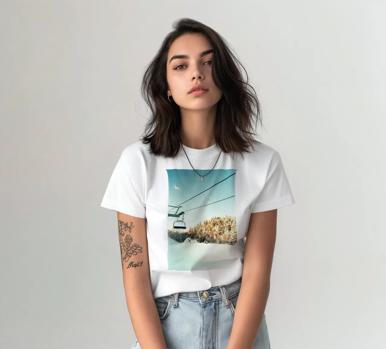 impianto di risalita per sci da neve t-shirt da space words