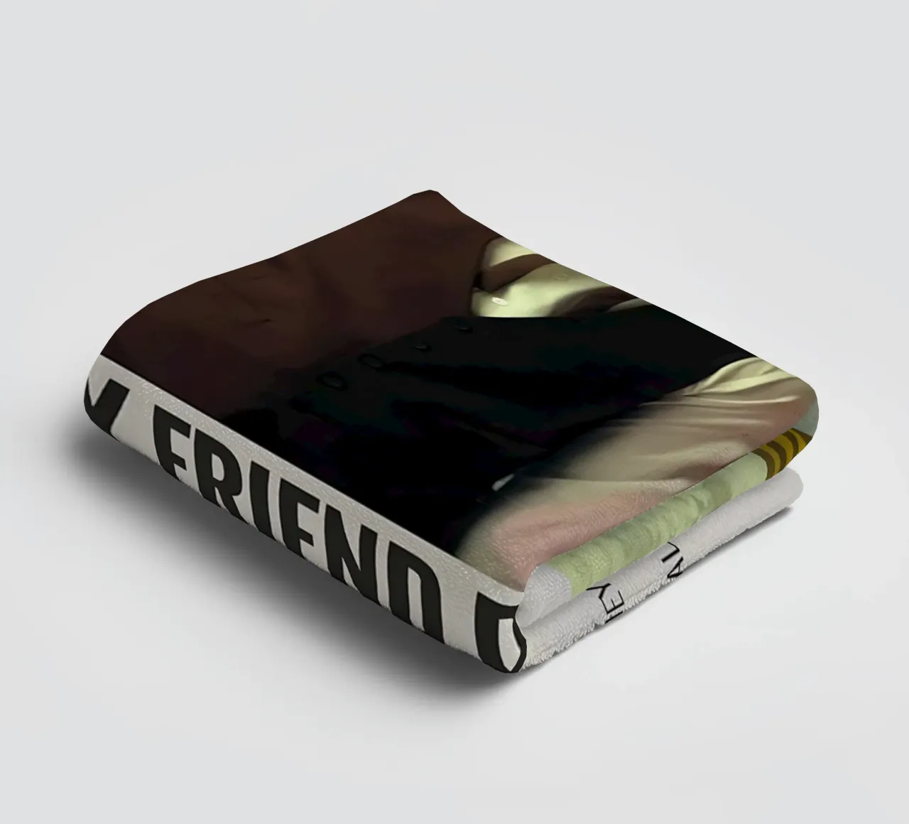 MY FRIEND DAHMER 2017 serviette de bain de MVFminimalist