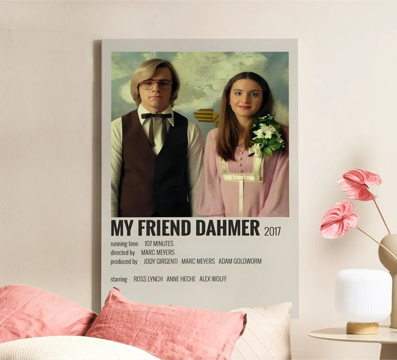 MY FRIEND DAHMER 2017 canvas met Baklijst van MVFminimalist