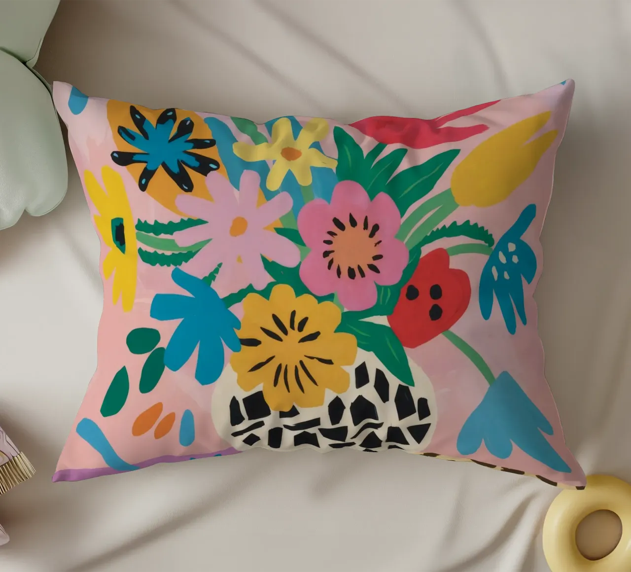 Vase léopard Bloomfest coussin de Tiga Bersama