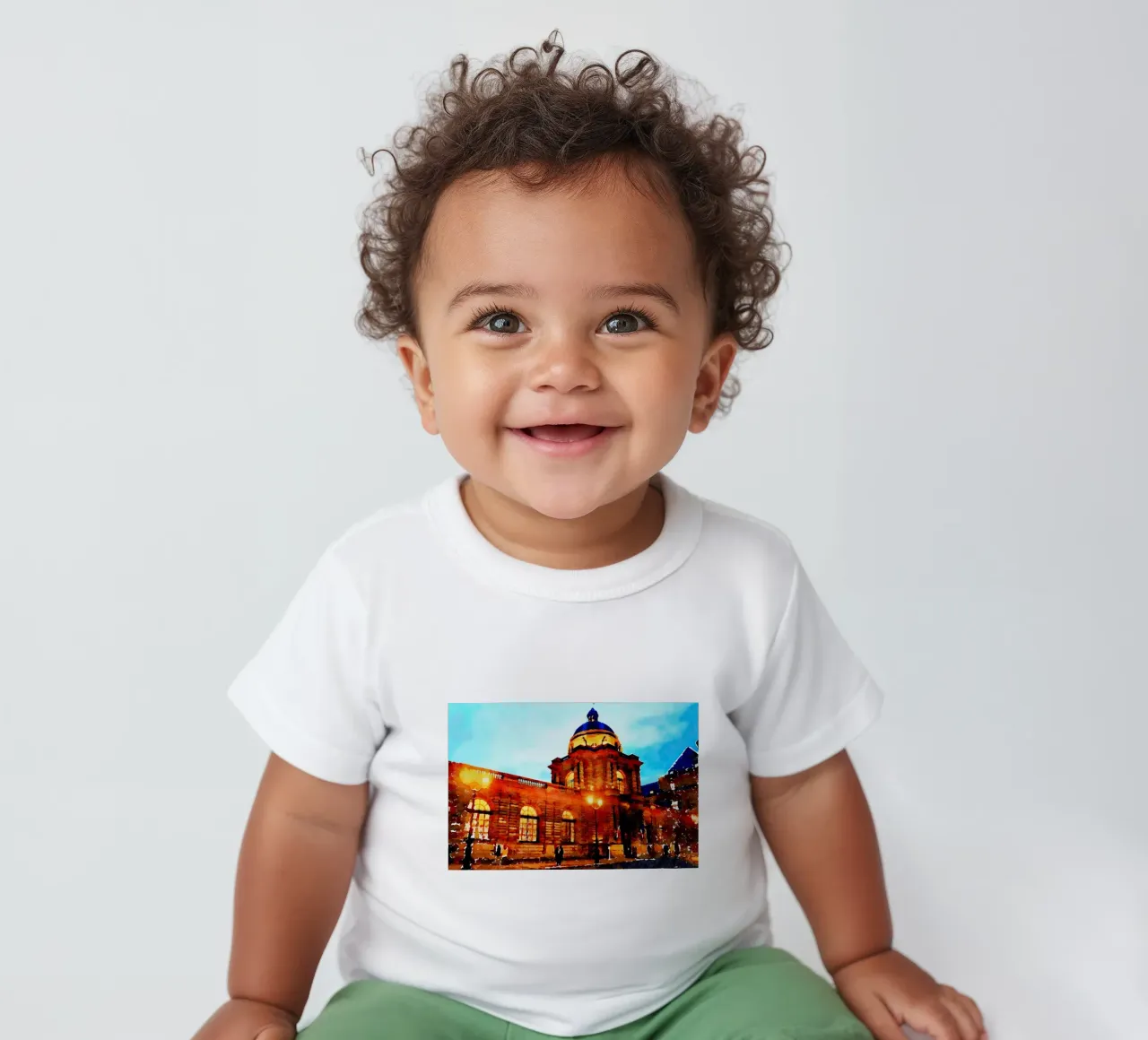 Une soirée à Paris. t-shirt pour bébé de Massimo Frascogna