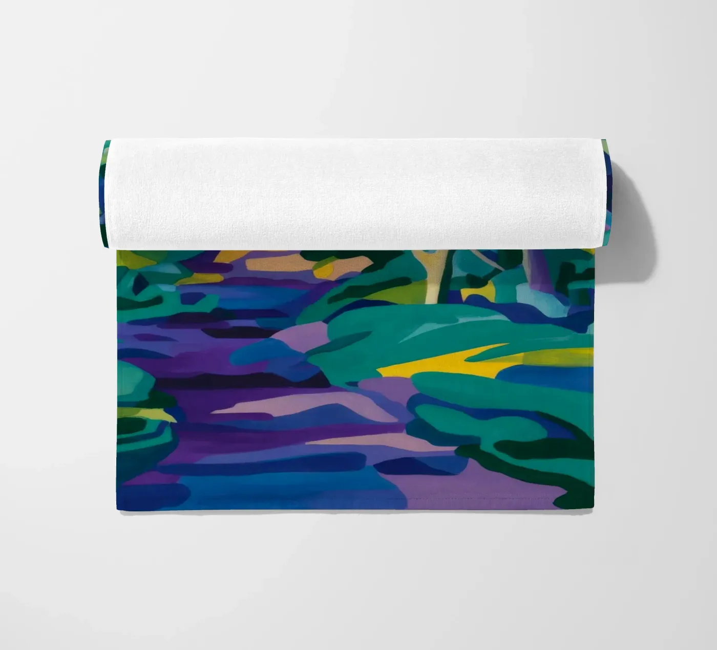 Bosbeekpad strandhanddoek van FadeAura