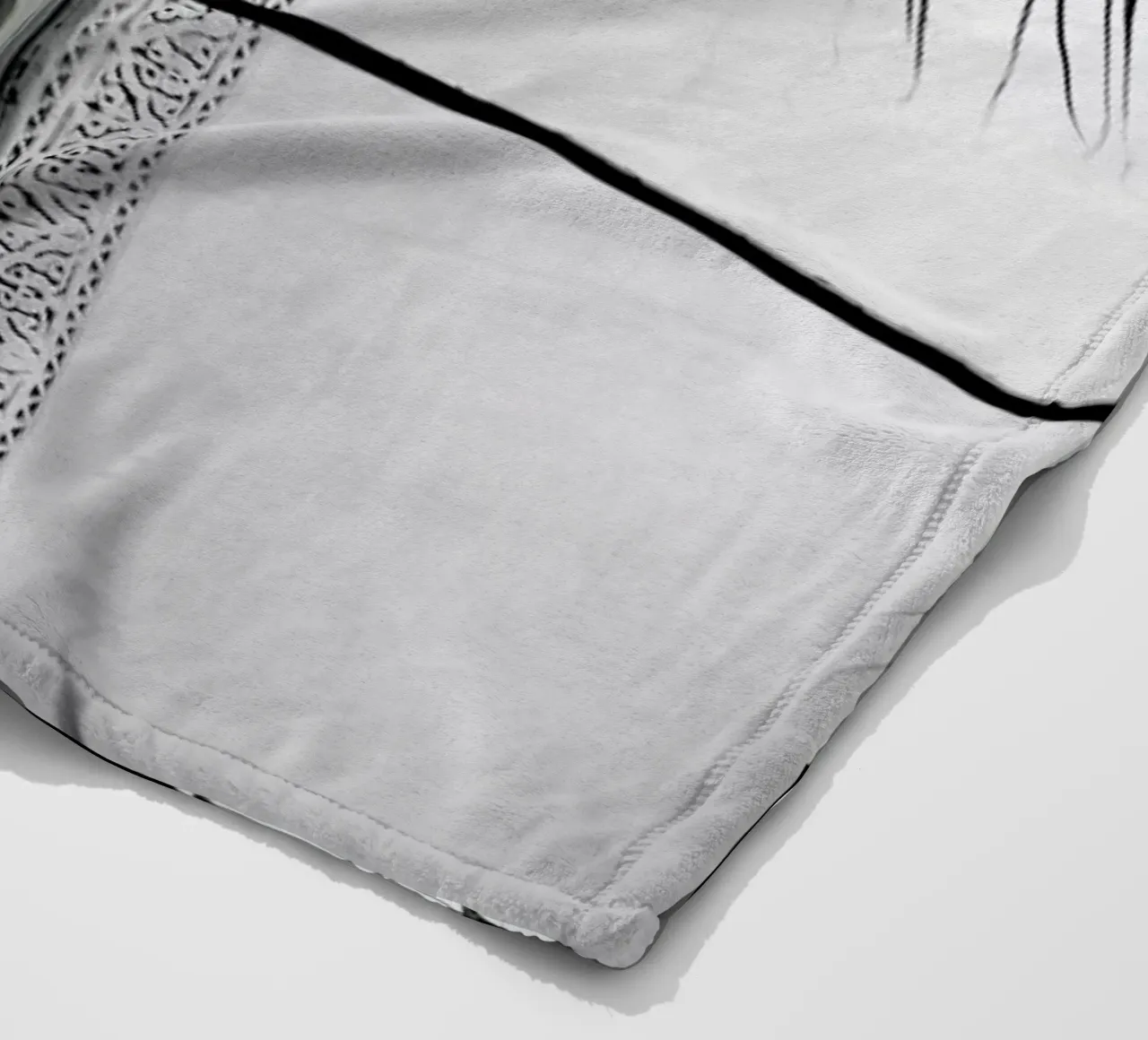 Orient Palms & Garden Dreams Black & White Edition coperta in pile da Studio Nahili