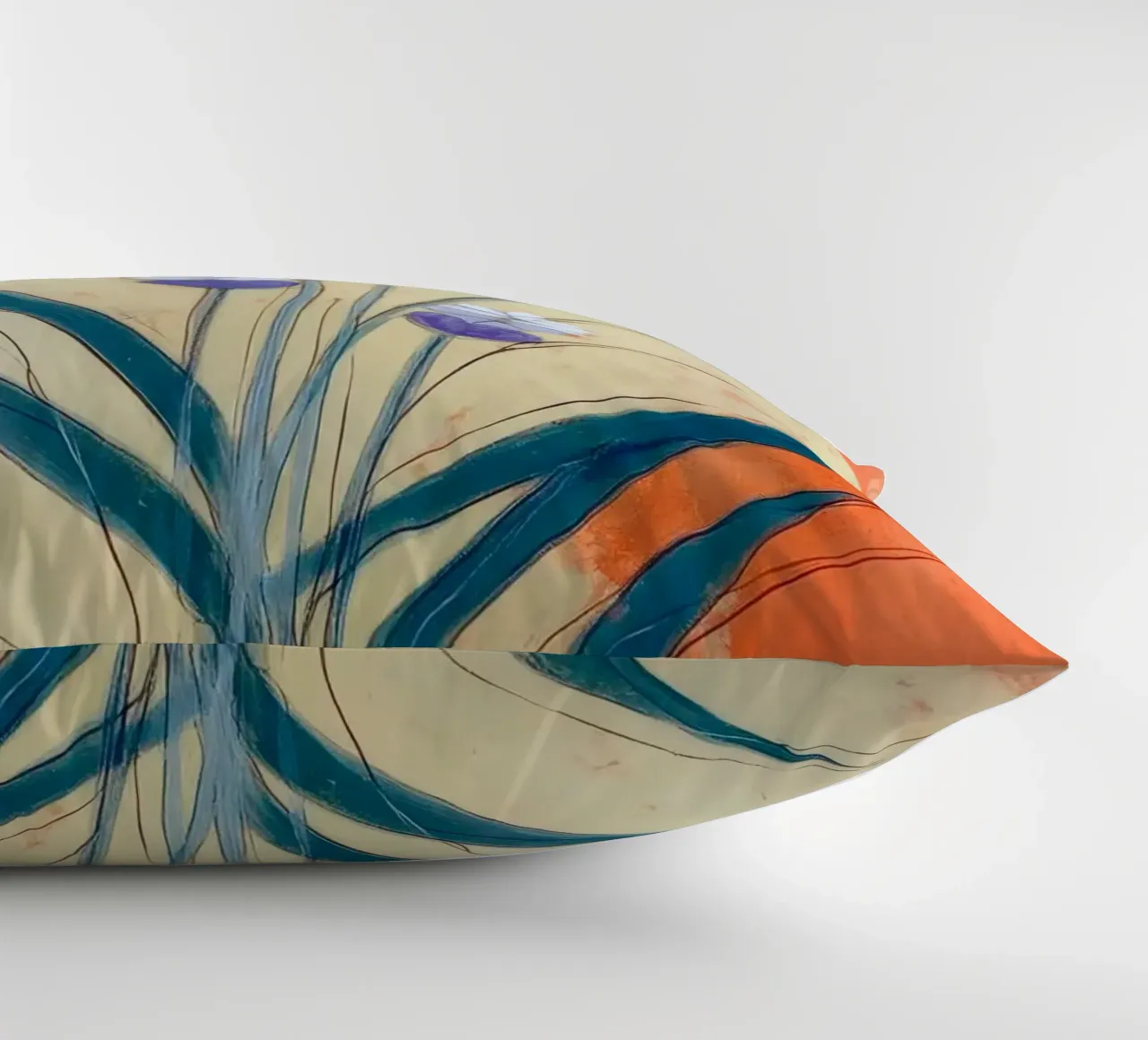 Minimal Lavender Floral Art cuscino da Flow Line