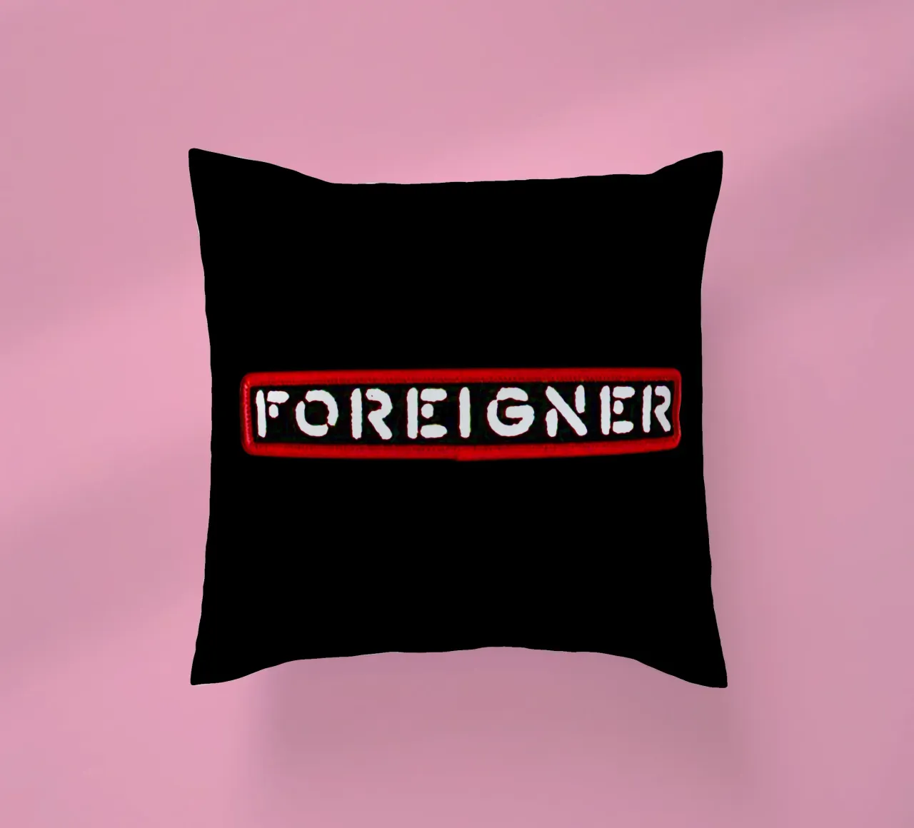 Foreigner - Border Effect cojín de Tara Bergener