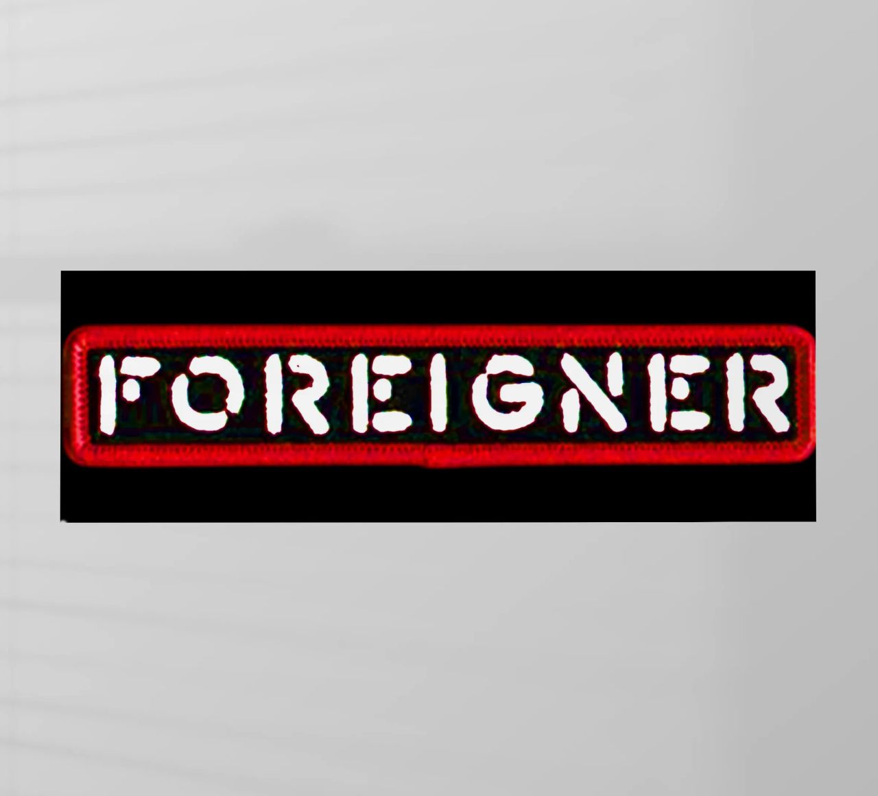 Foreigner - Border Effect pellicola backlit da Tara Bergener