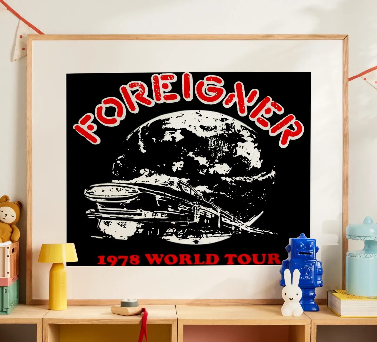 Foreigner - Train poster con telaio in plastica da Tara Bergener