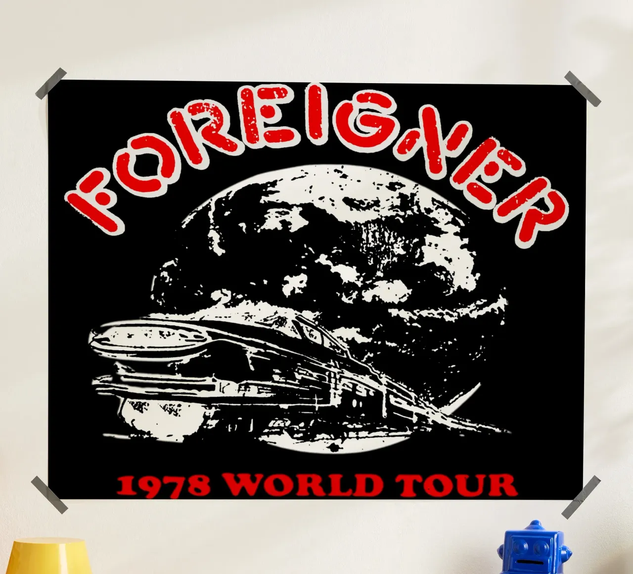 Foreigner - Train poster con telaio in plastica da Tara Bergener