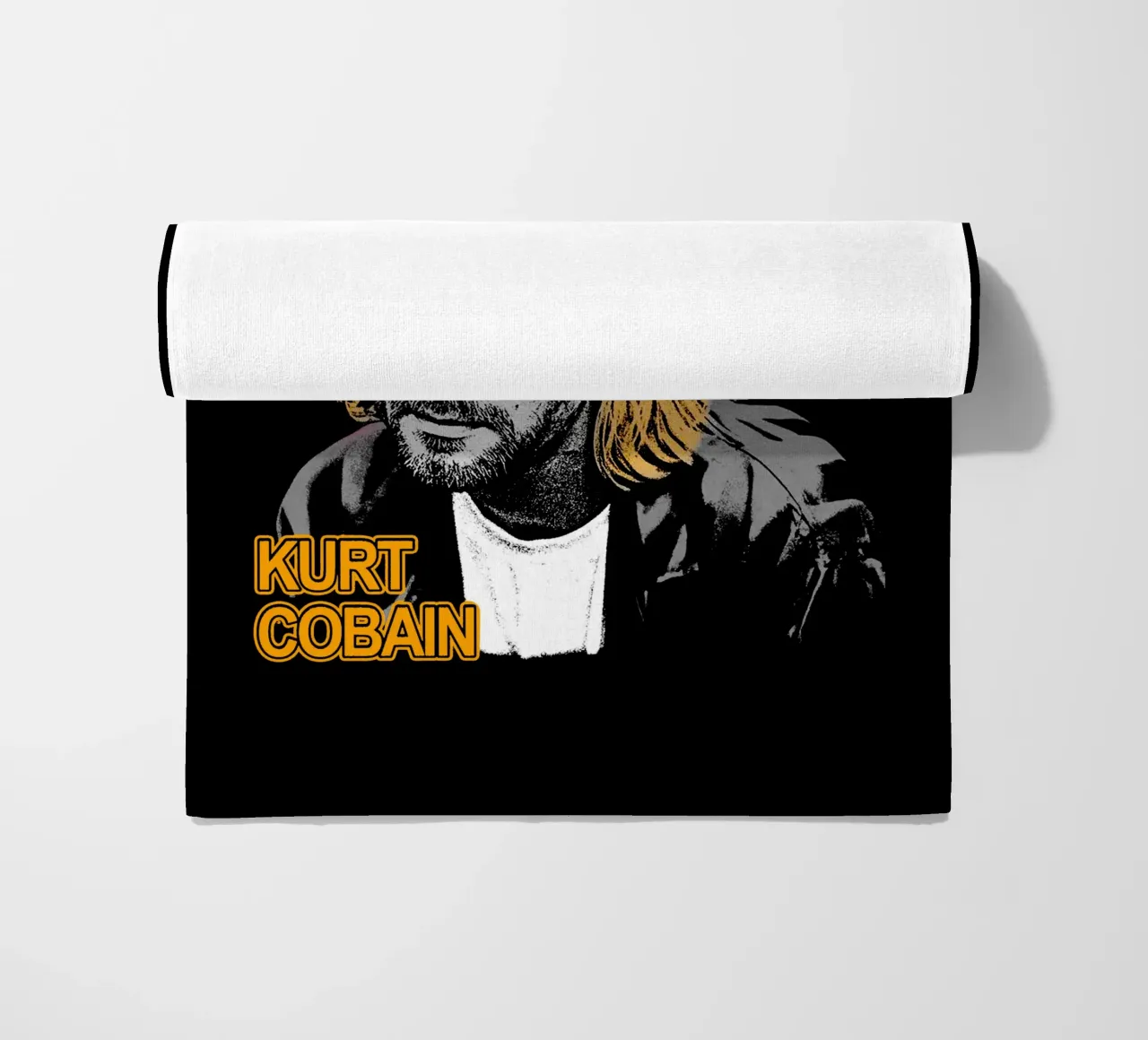 Pop Art Kurt Cobain telo mare da https://www.juniqe.com/uk/shop/Henndraws
