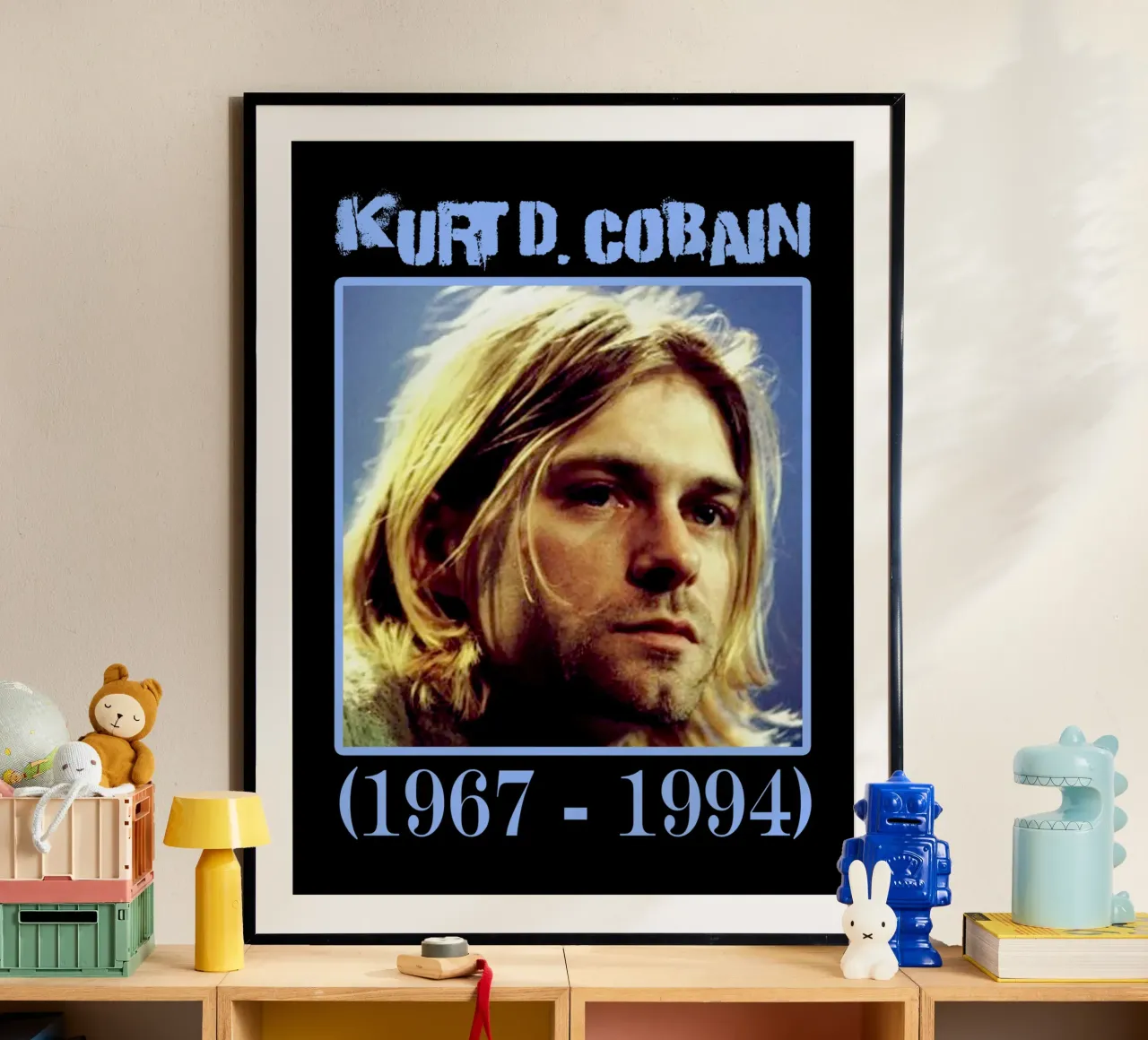 Riposa in pace Kurt Cobain poster con telaio in plastica da https://www.juniqe.com/uk/shop/Henndraws