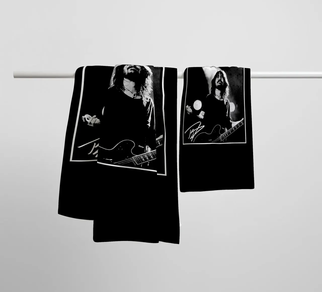 Pop Art Dave Grohl asciugamano da bagno da https://www.juniqe.com/uk/shop/Henndraws