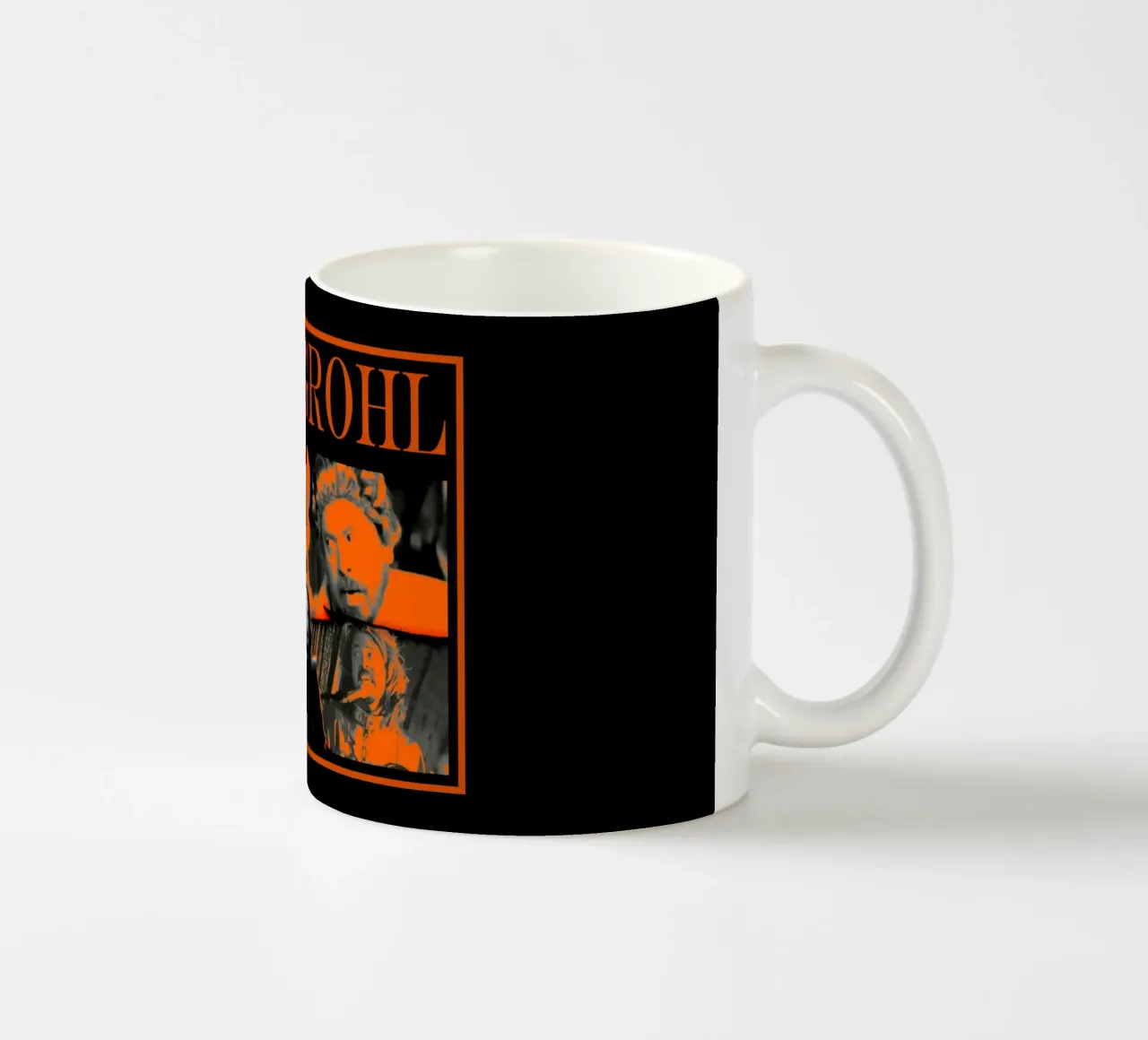 Stile Grunge Dave Grohl tazza in ceramica da https://www.juniqe.com/uk/shop/Henndraws