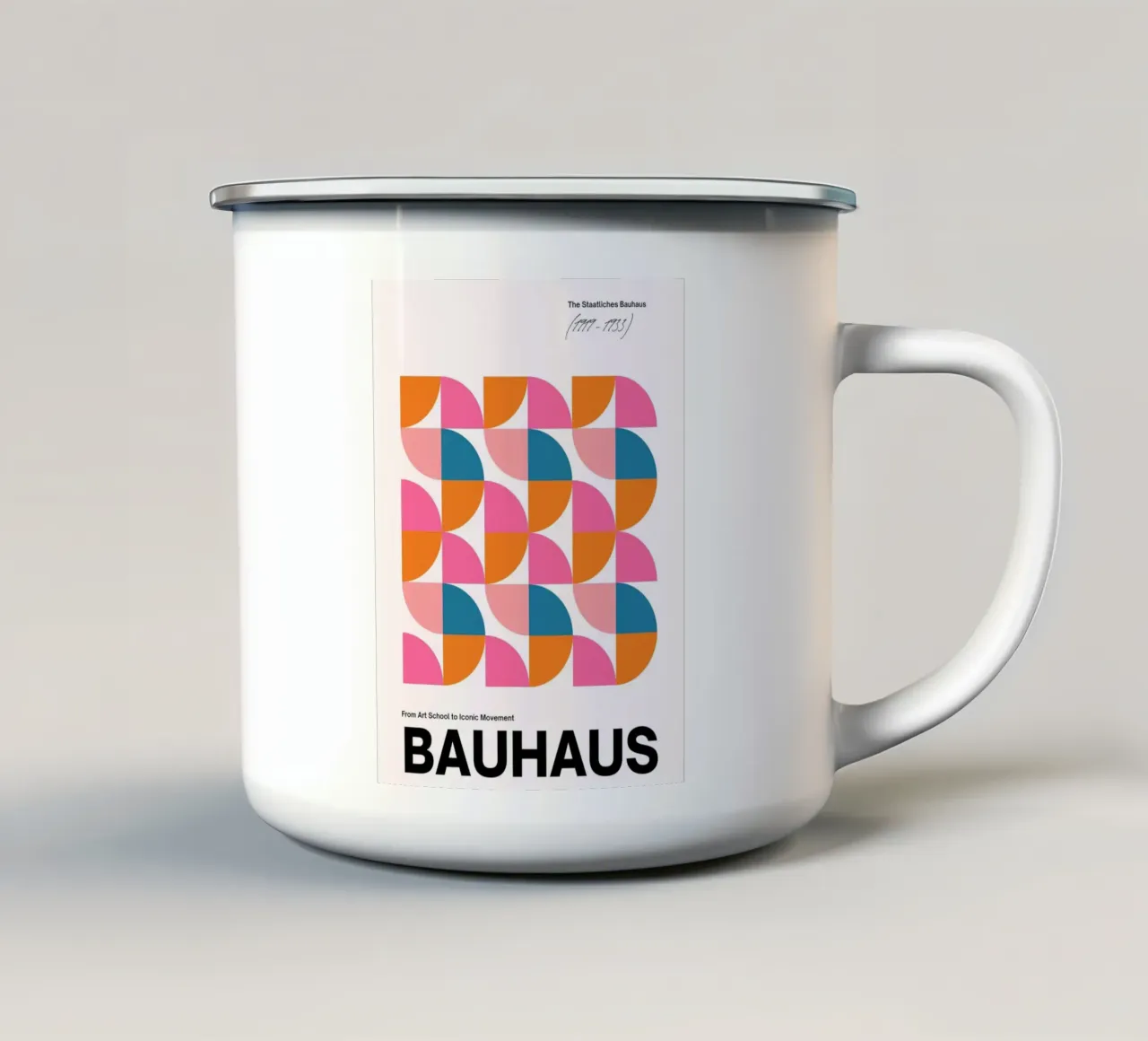 Poster Bauhaus - geometria e colori in stile retrò tazza in smalto da Casa Calm