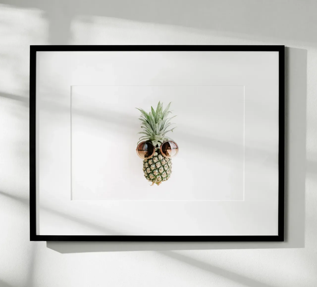 Minimalismo tropicale poster con telaio in legno da PhotoVibe Decor