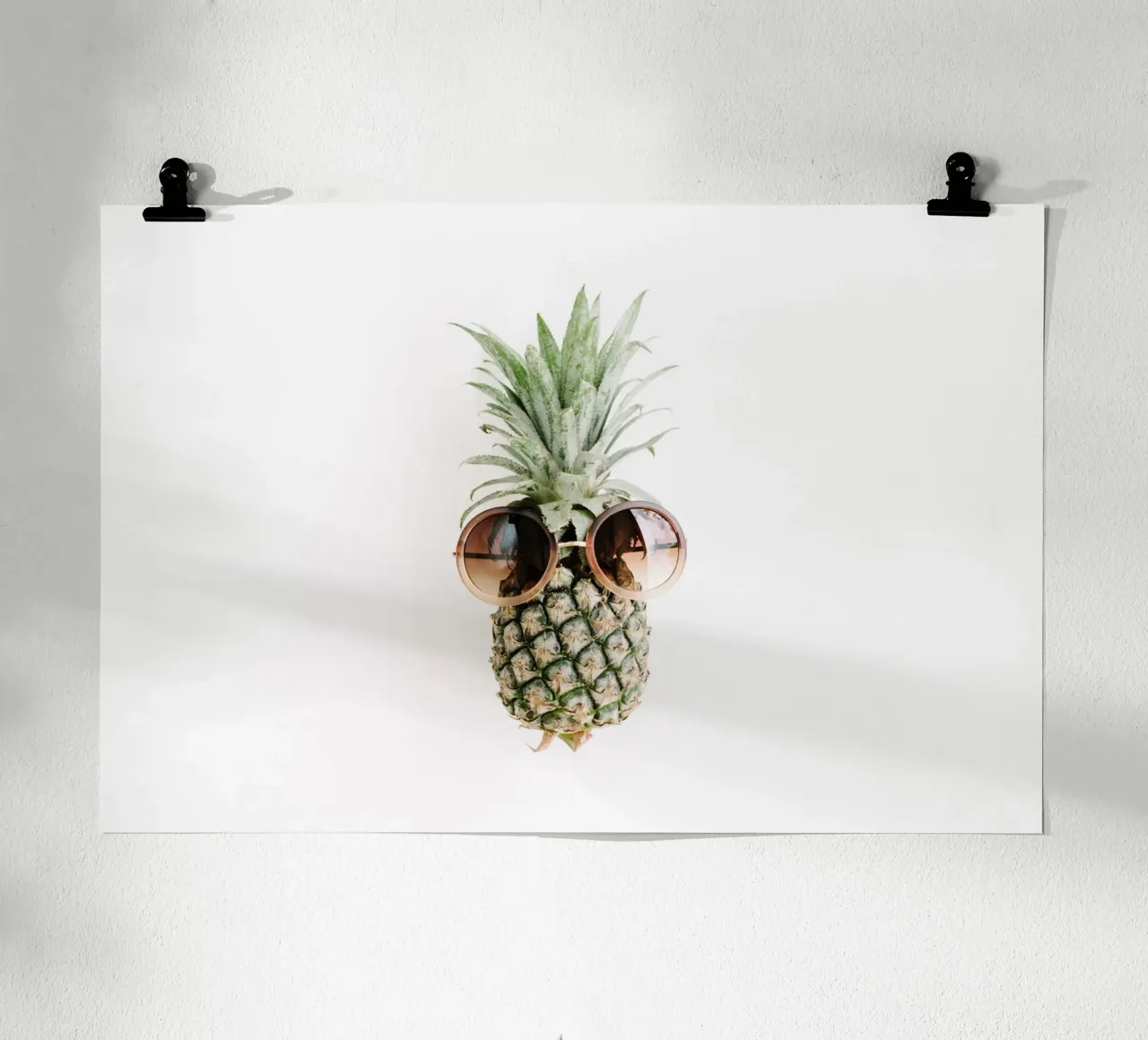 Minimalismo tropicale poster con telaio in legno da PhotoVibe Decor
