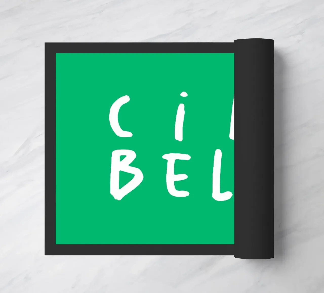 Ciao bella. zerbino da FRICKE DESIGN