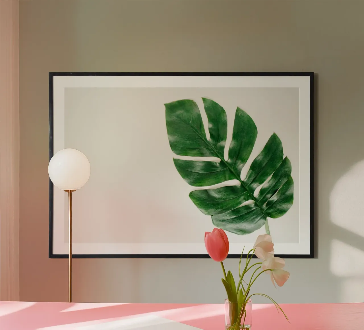 Minimalismo tropicale poster con telaio in plastica da PhotoVibe Decor