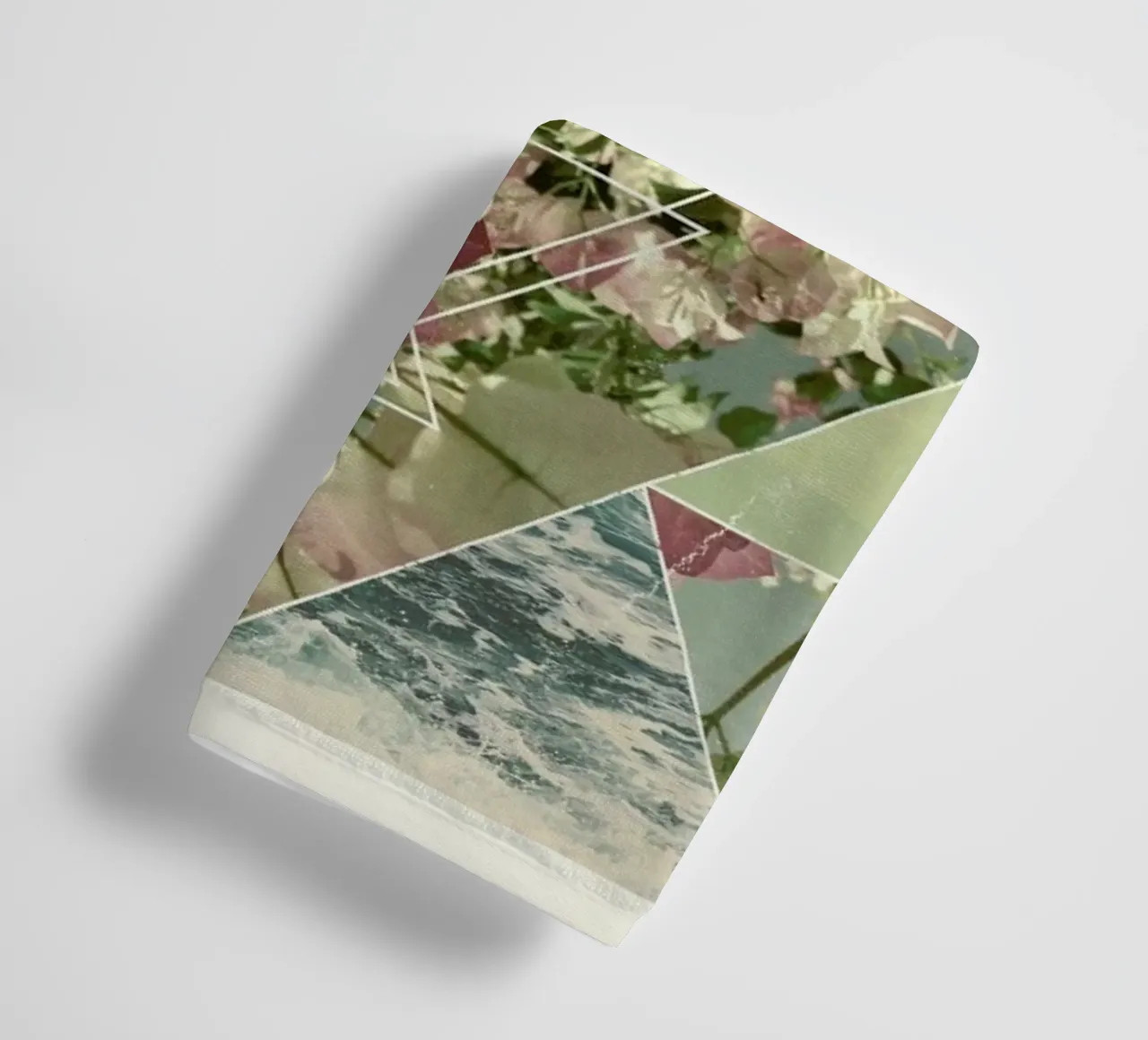 Explore I towel by Florent Bodart