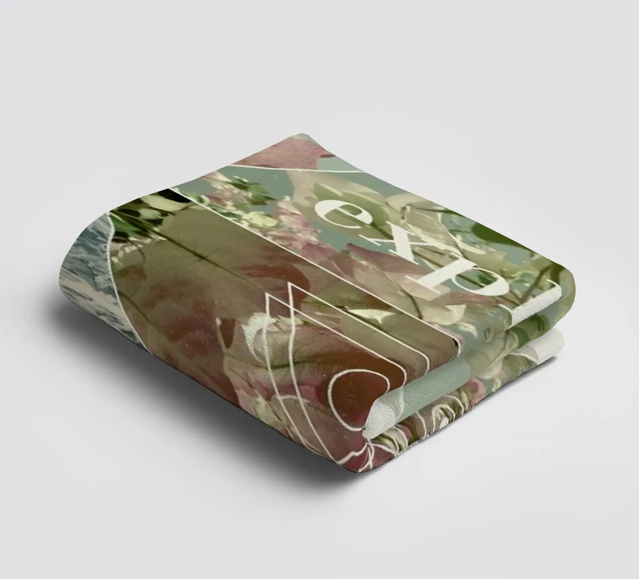 Explore I towel by Florent Bodart