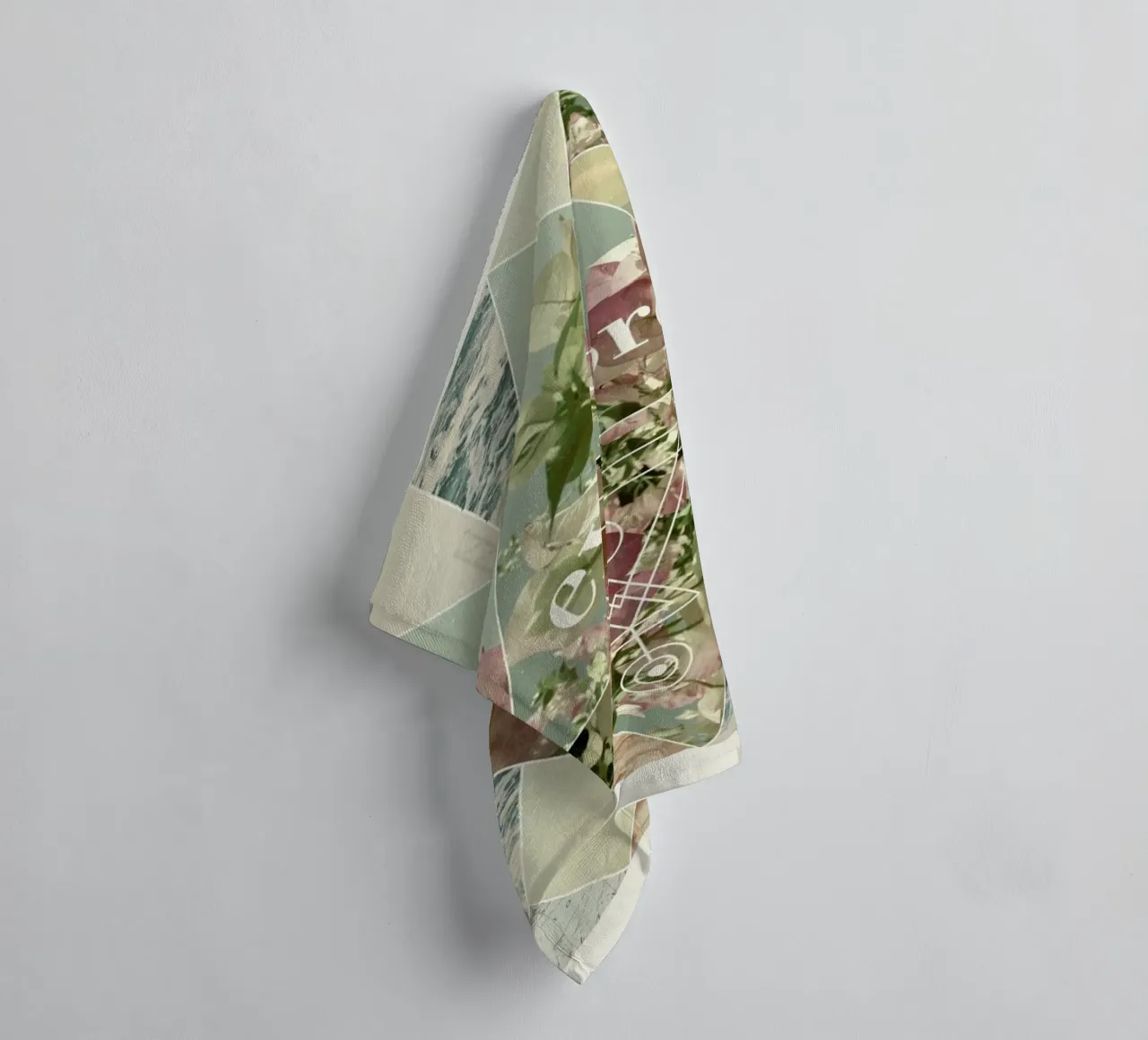 Explore I towel by Florent Bodart