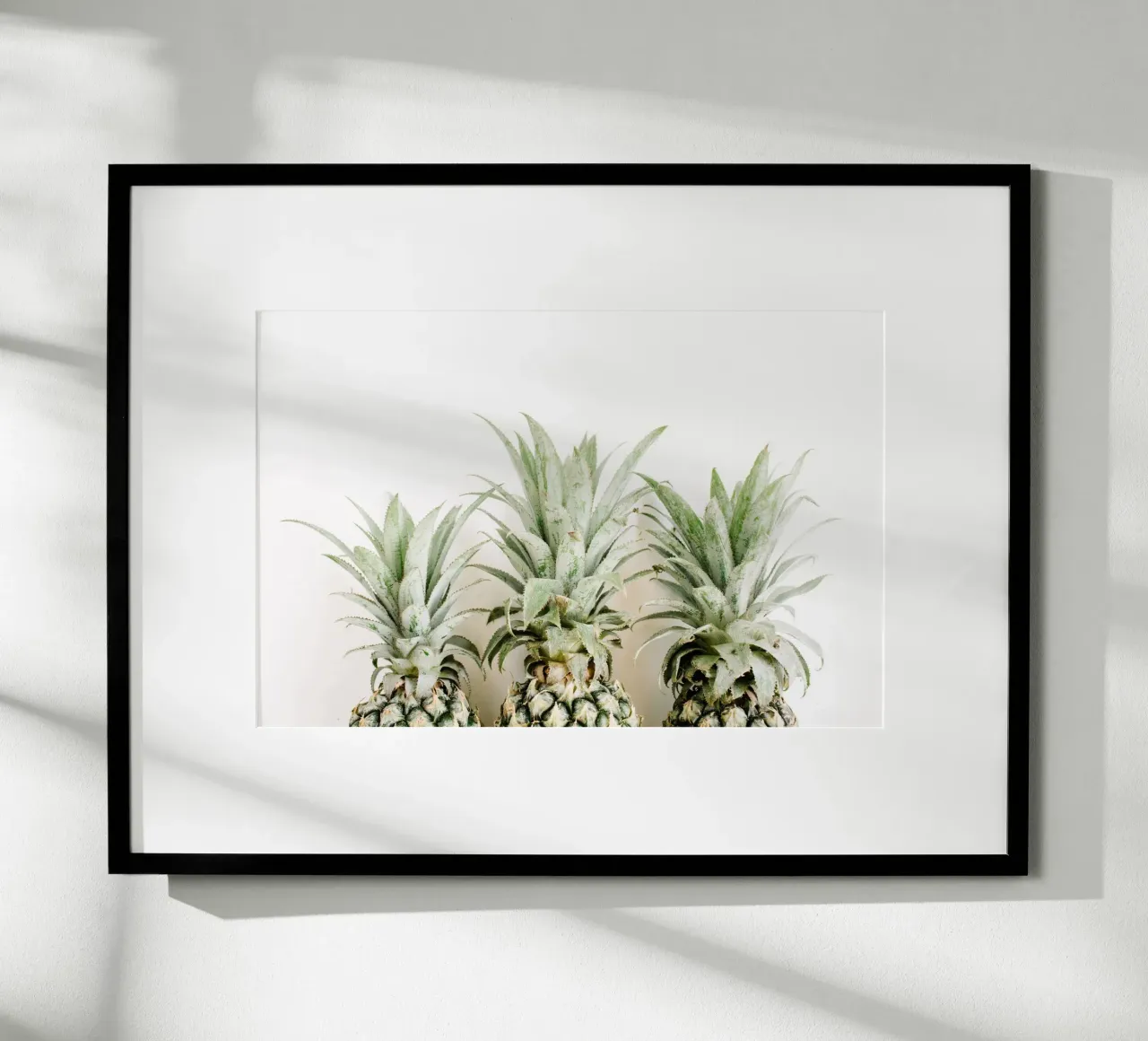Minimalismo tropicale poster con telaio in plastica da PhotoVibe Decor