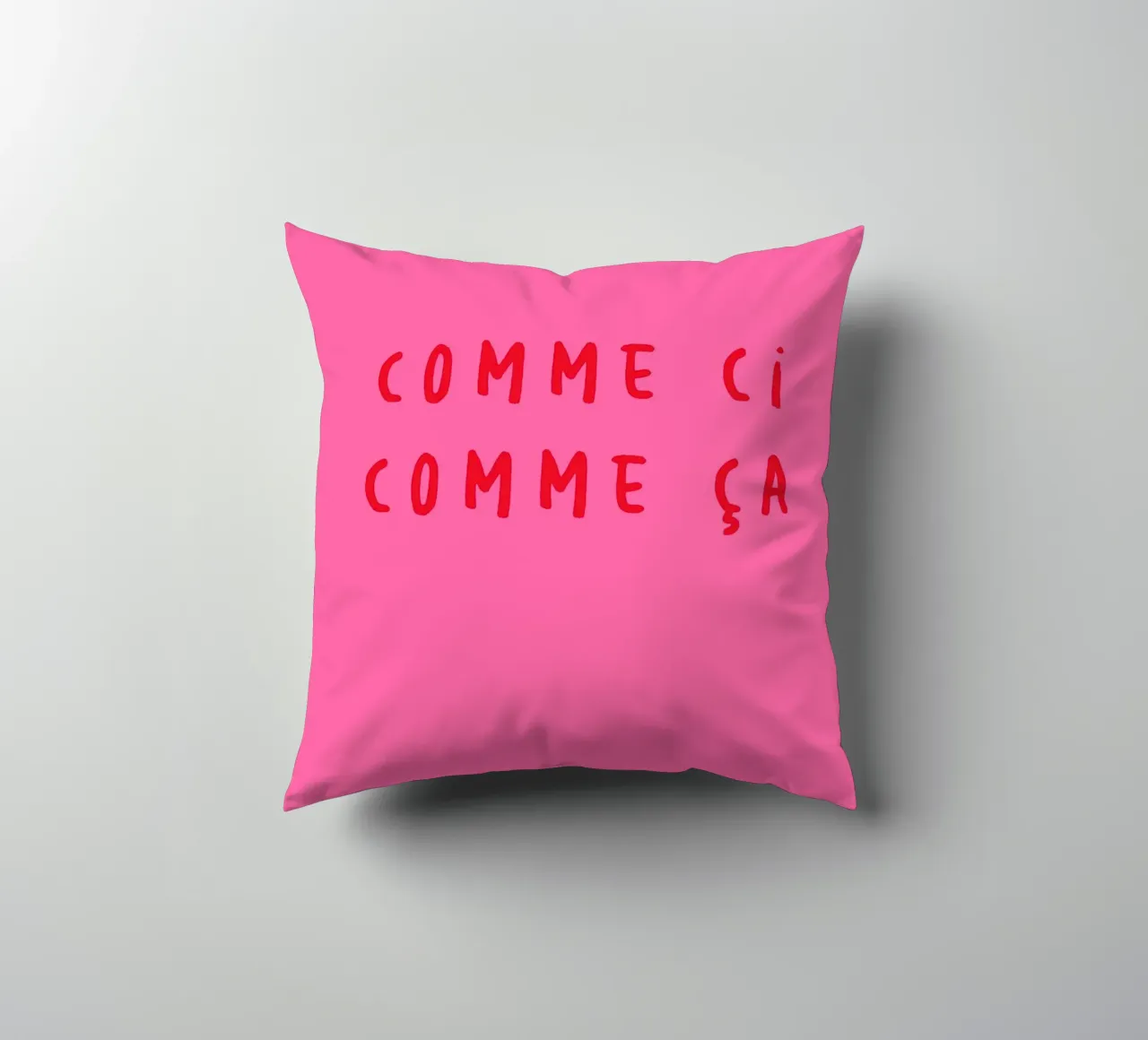 comme ci. comme ça. cuscino da FRICKE DESIGN