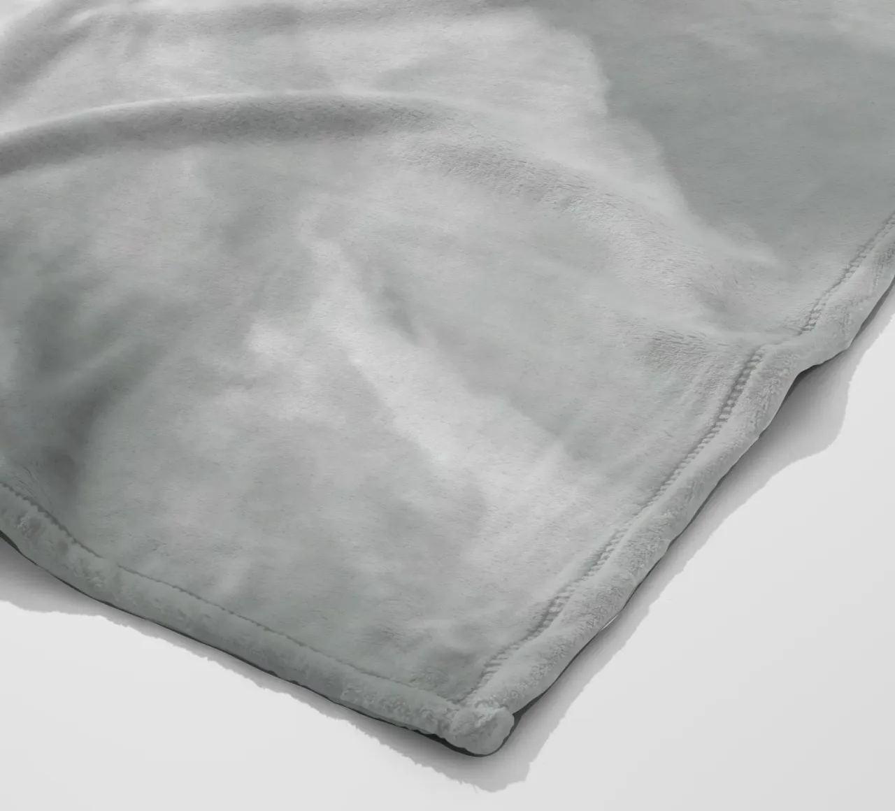 Minimal But Bold Clouds coperta in pile da Studio Nahili