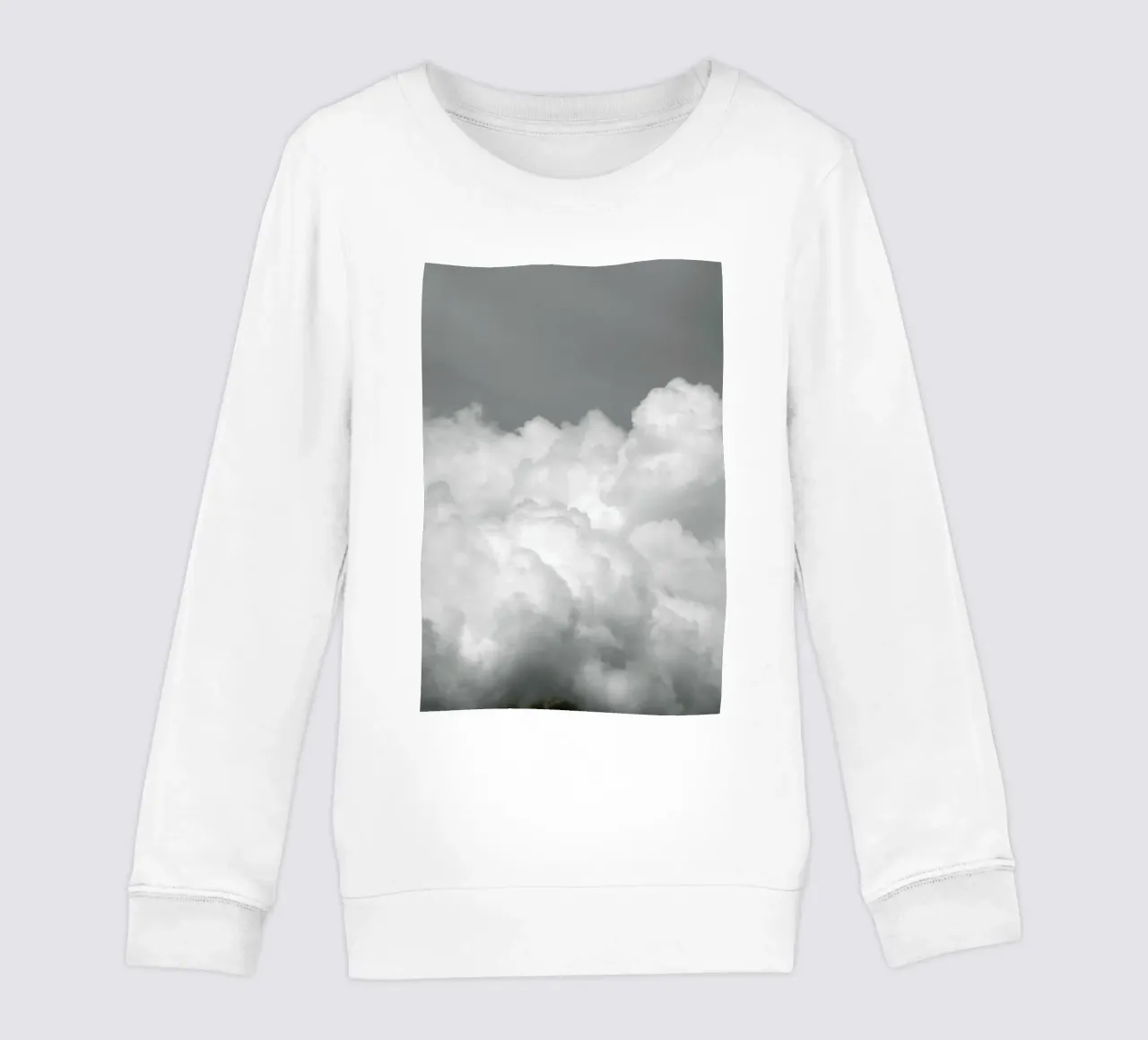 Minimal But Bold Clouds felpa bambino da Studio Nahili