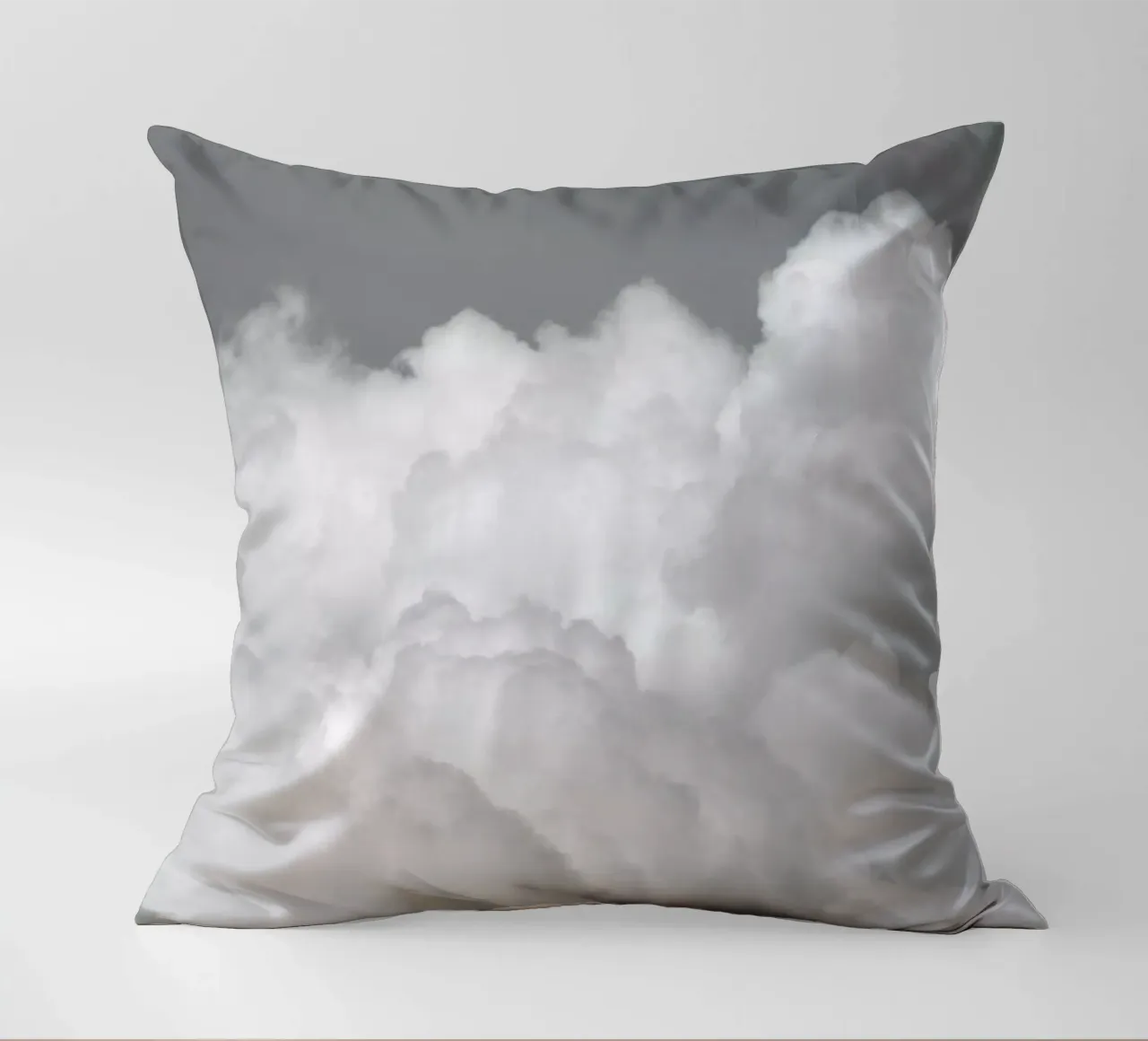 Minimal But Bold Clouds cuscino da Studio Nahili