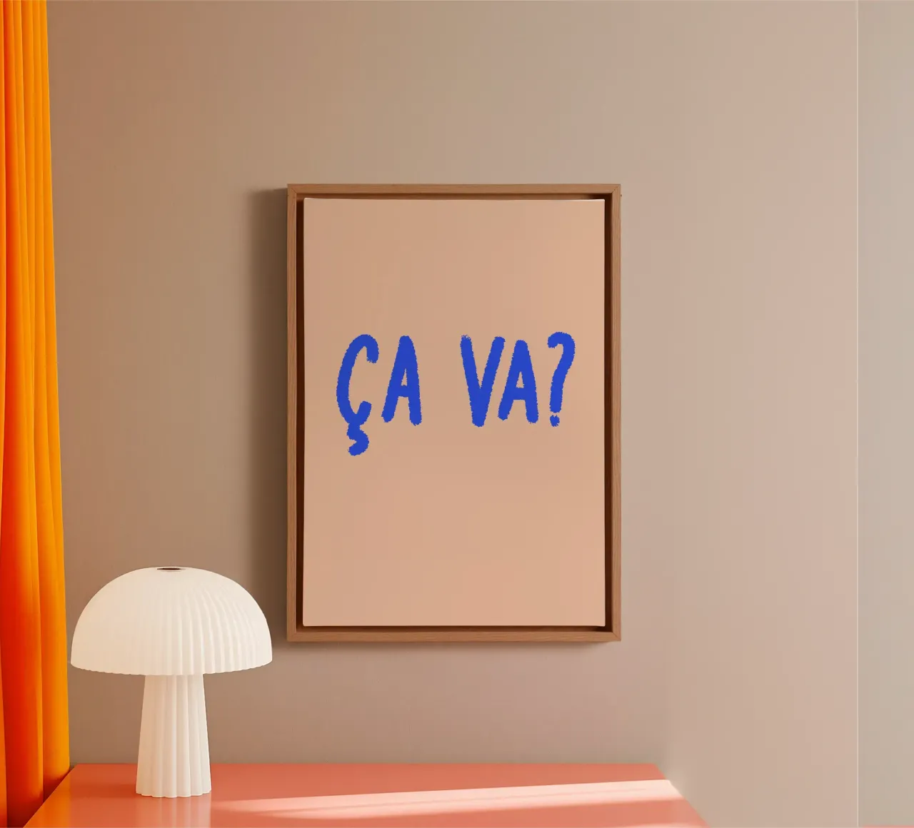 Ça va? tela con Cornice a cassetta da FRICKE DESIGN