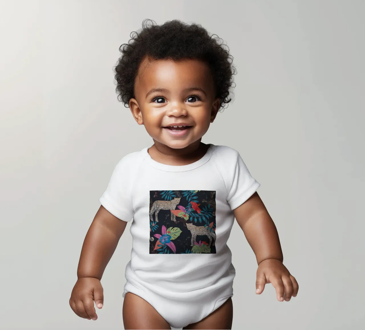 Dessin à la main d'un léopard coloré tropical body bébé de gulsengunel
