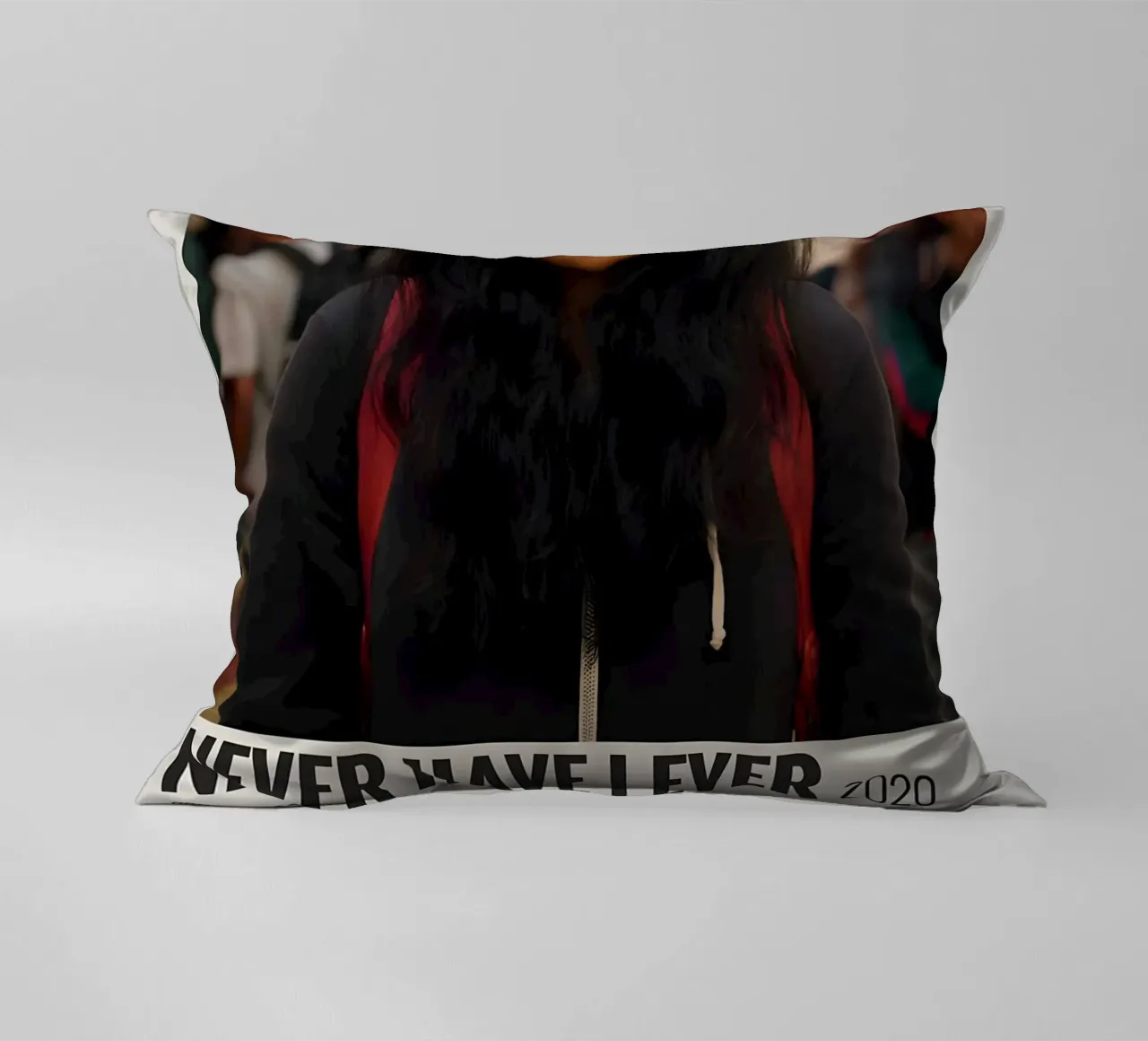 NEVER HAVE I EVER 2020 cuscino da MVFminimalist