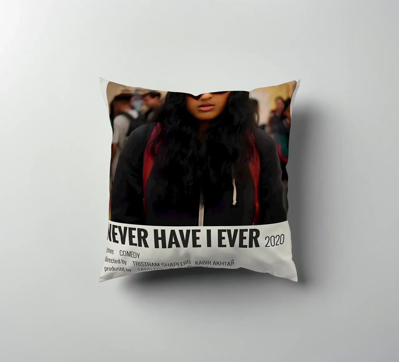 NEVER HAVE I EVER 2020 cuscino da MVFminimalist
