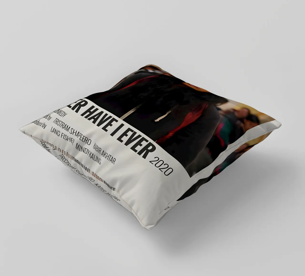 NEVER HAVE I EVER 2020 cuscino da MVFminimalist
